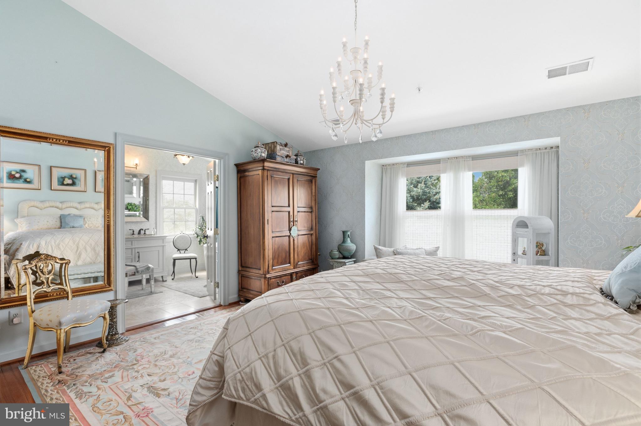 AMBERWOOD - Residential
