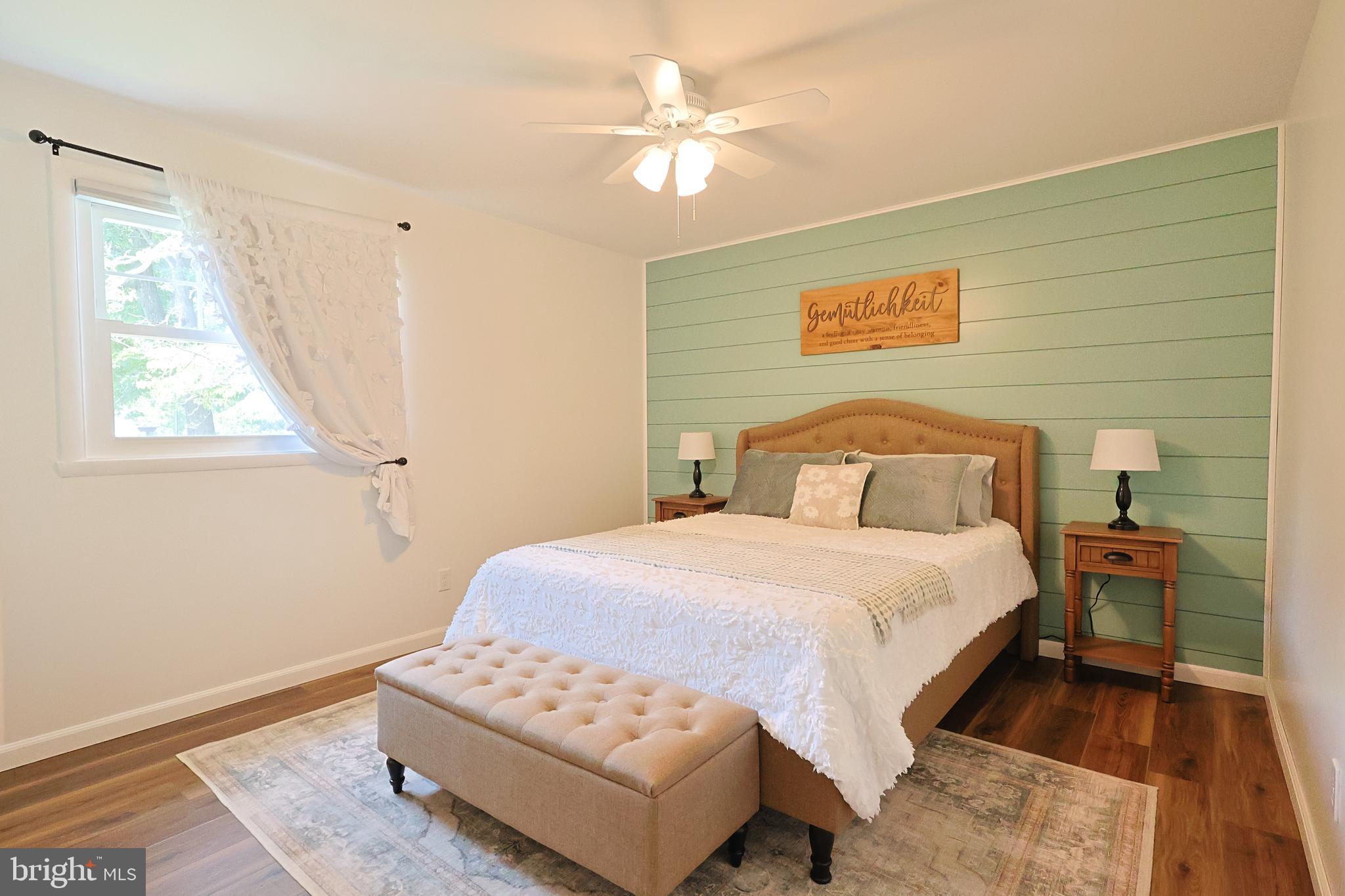 YARDLEY TERR - Residential