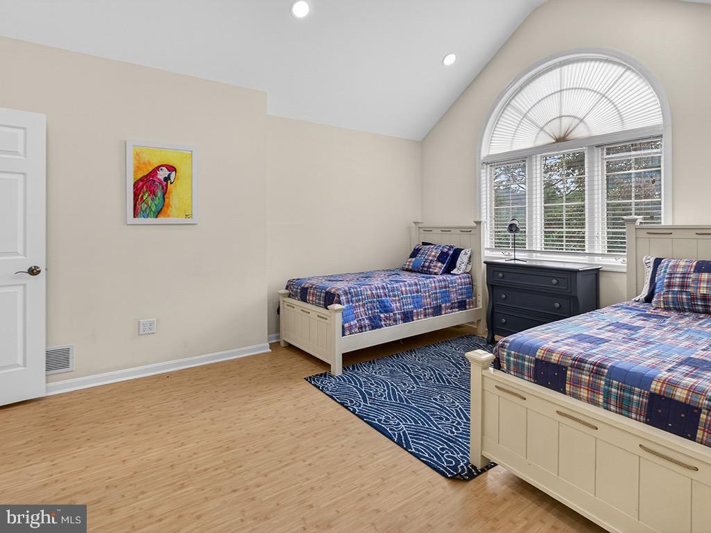 REHOBOTH BEACH YACHT AND CC - Residential