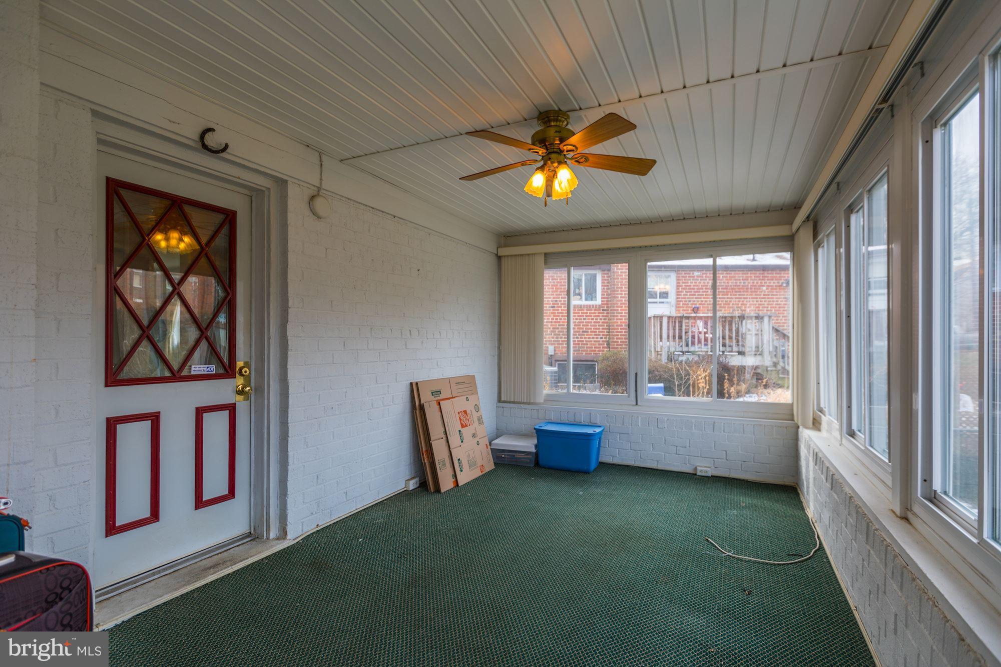 WHEATON WOODS - Residential