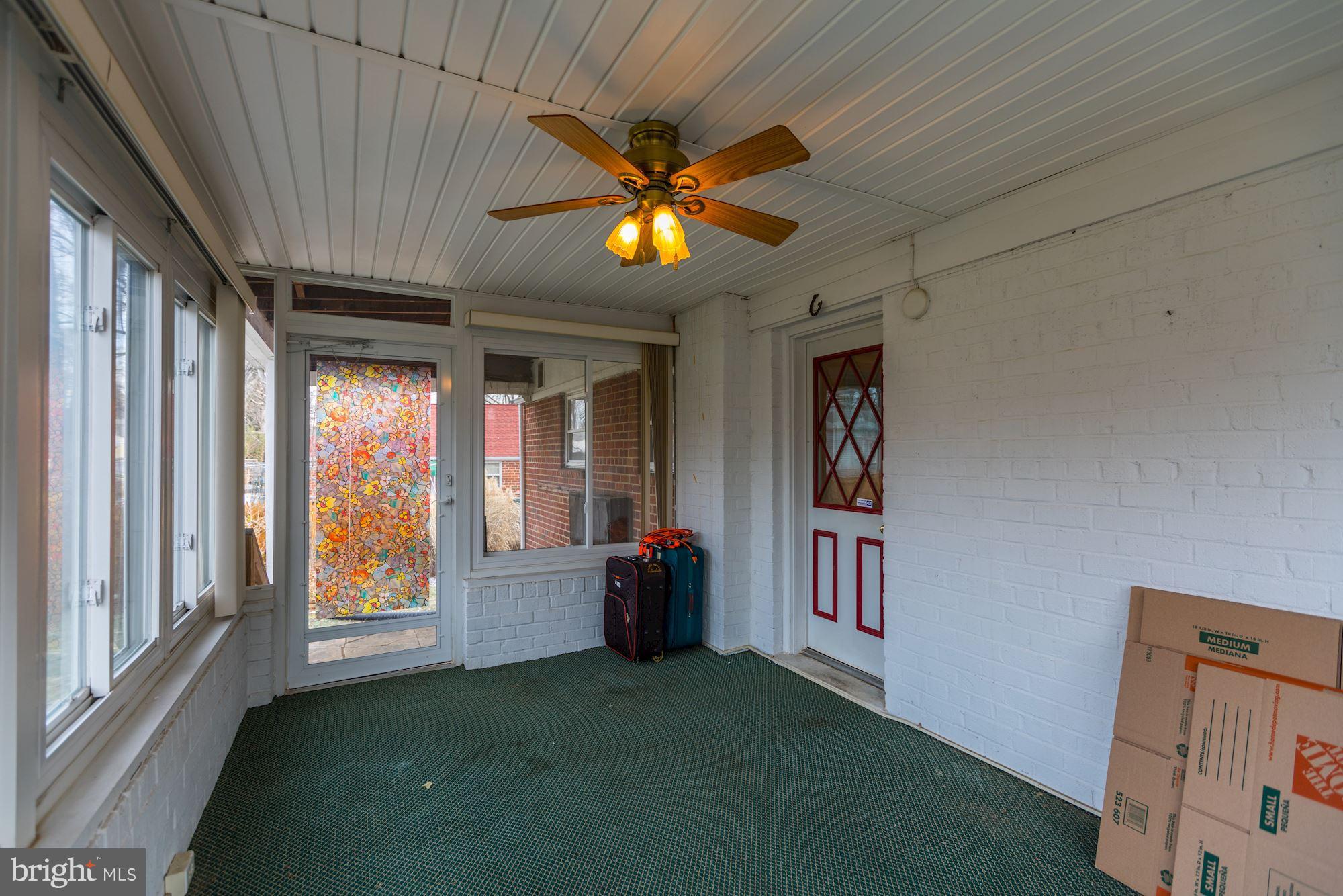 WHEATON WOODS - Residential