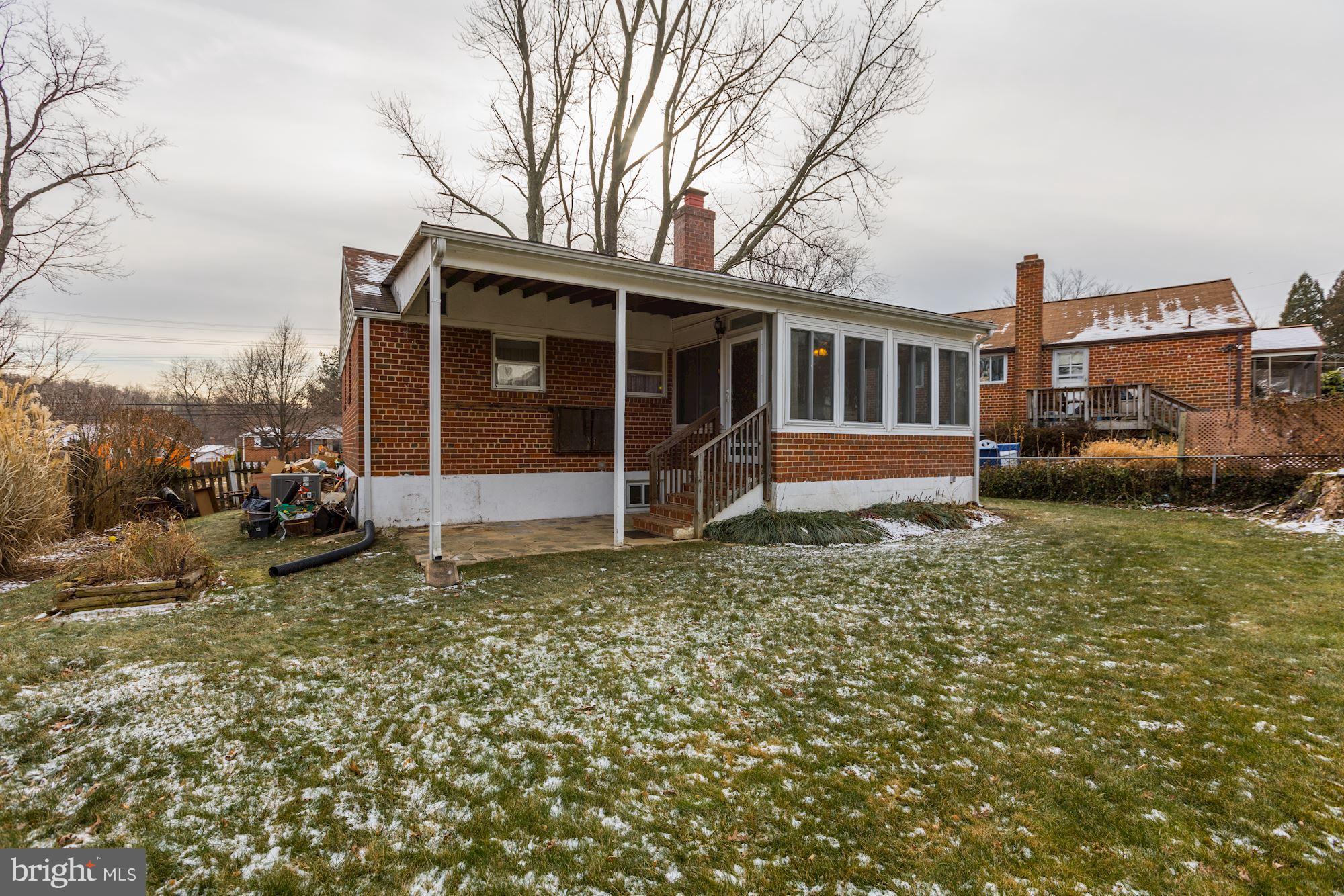 WHEATON WOODS - Residential