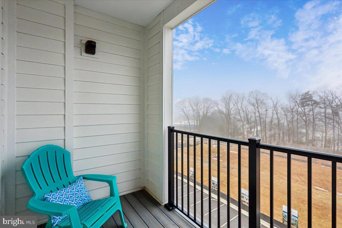 ELEMENT AT MILL CREEK - Residential