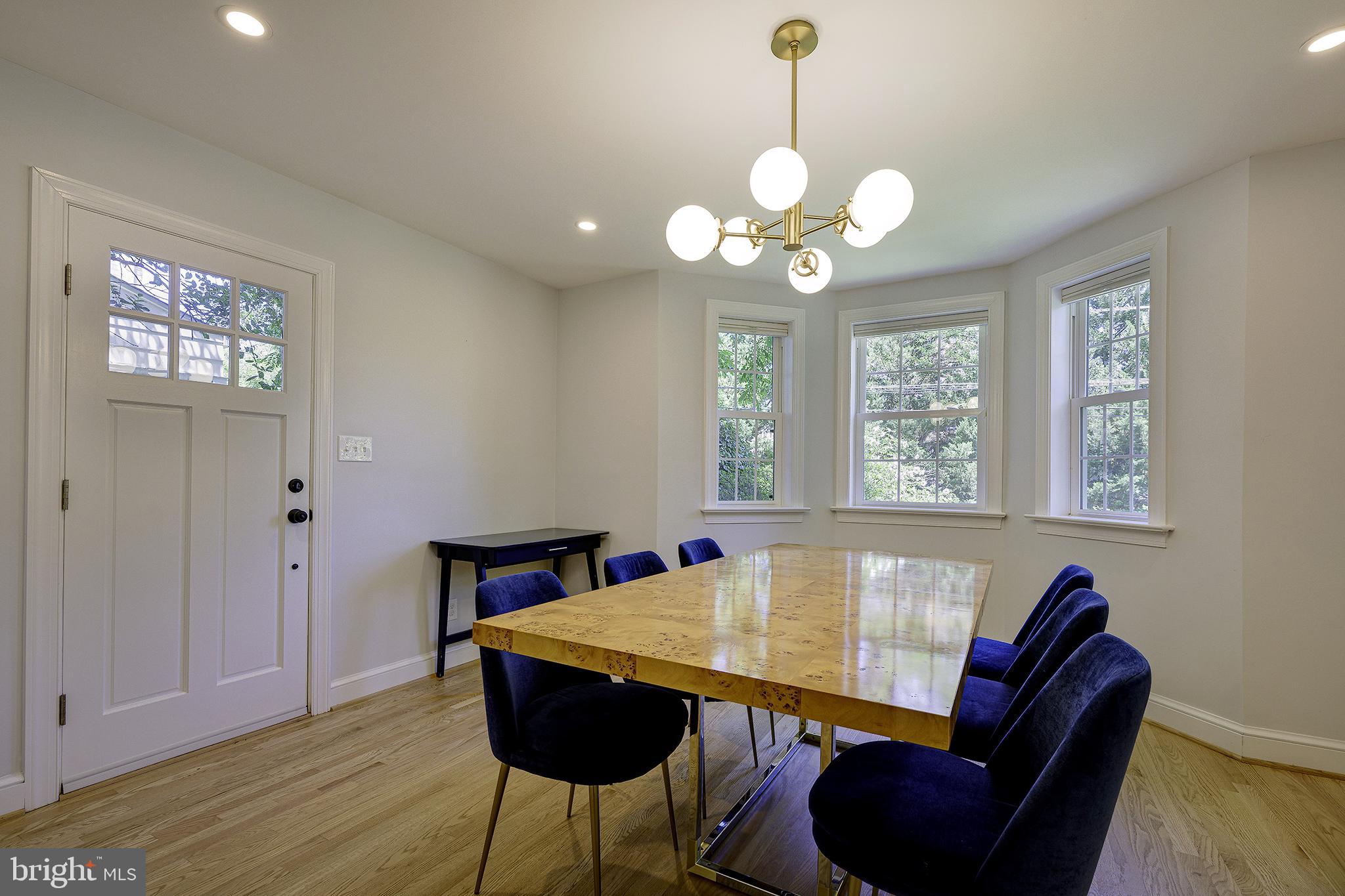 CHEVY CHASE HILLS - Residential