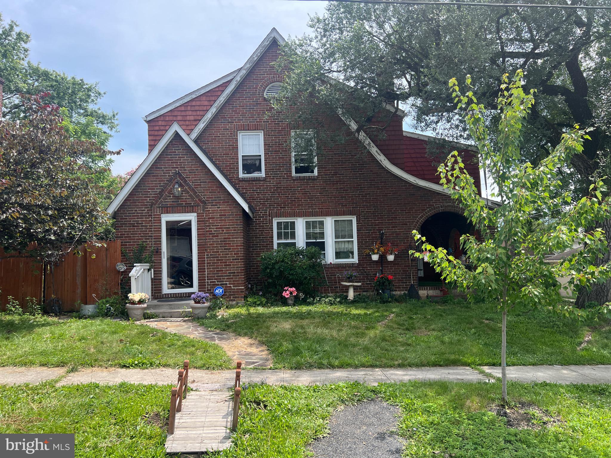 Convenient to Downtown shopping, Close to hospital, Canal is nearby for biking and walking!  The brick gas fireplace is a great spot to start and end your day!  Surrounded by quiet streets for walking!
With some TLC, this Tudor home with 4 bedrooms and 2 baths can be your new home!! 
Home is being sold in As Is condition

*Central Air is not in operation at this time...repairs needed