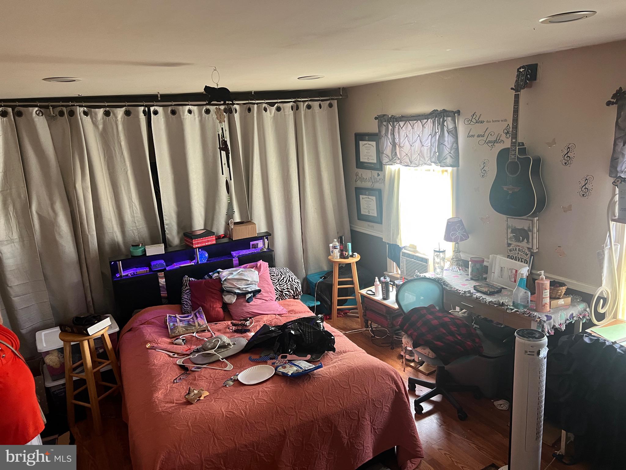 SOUTH END - Residential