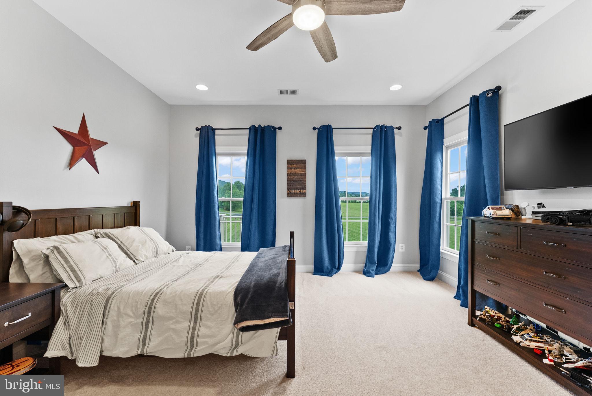 HIGHLANDS - Residential