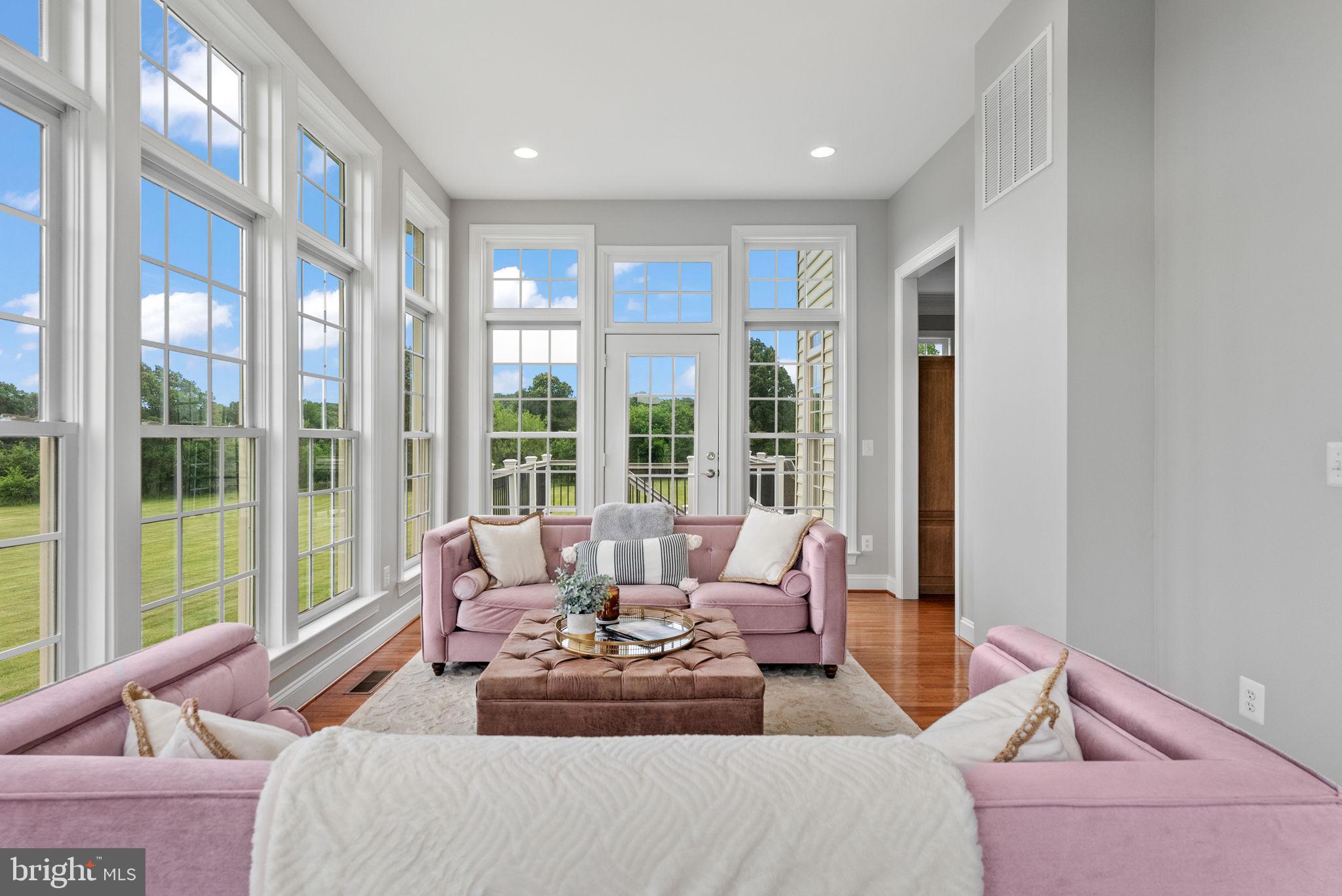 HIGHLANDS - Residential