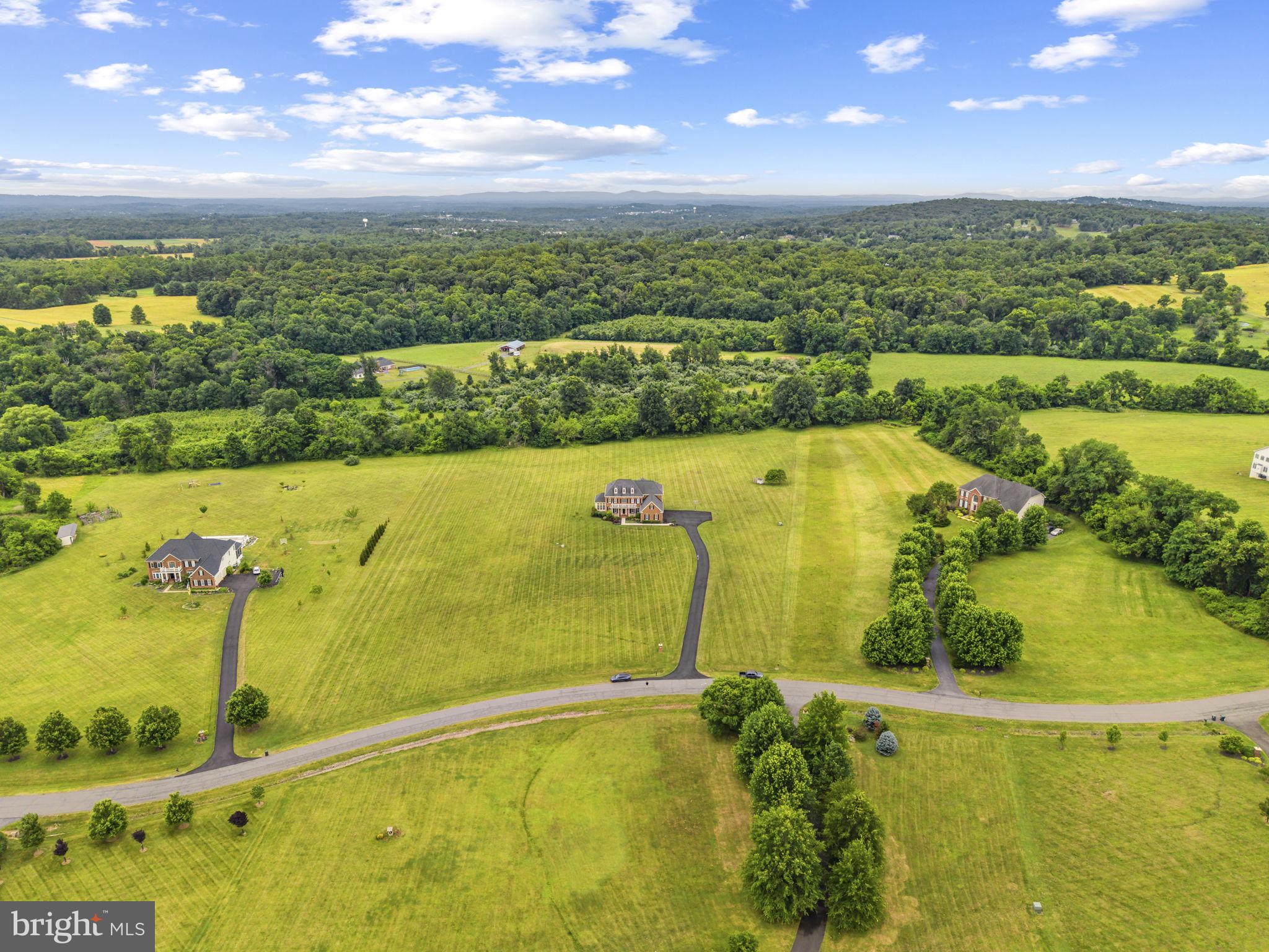 HIGHLANDS - Residential