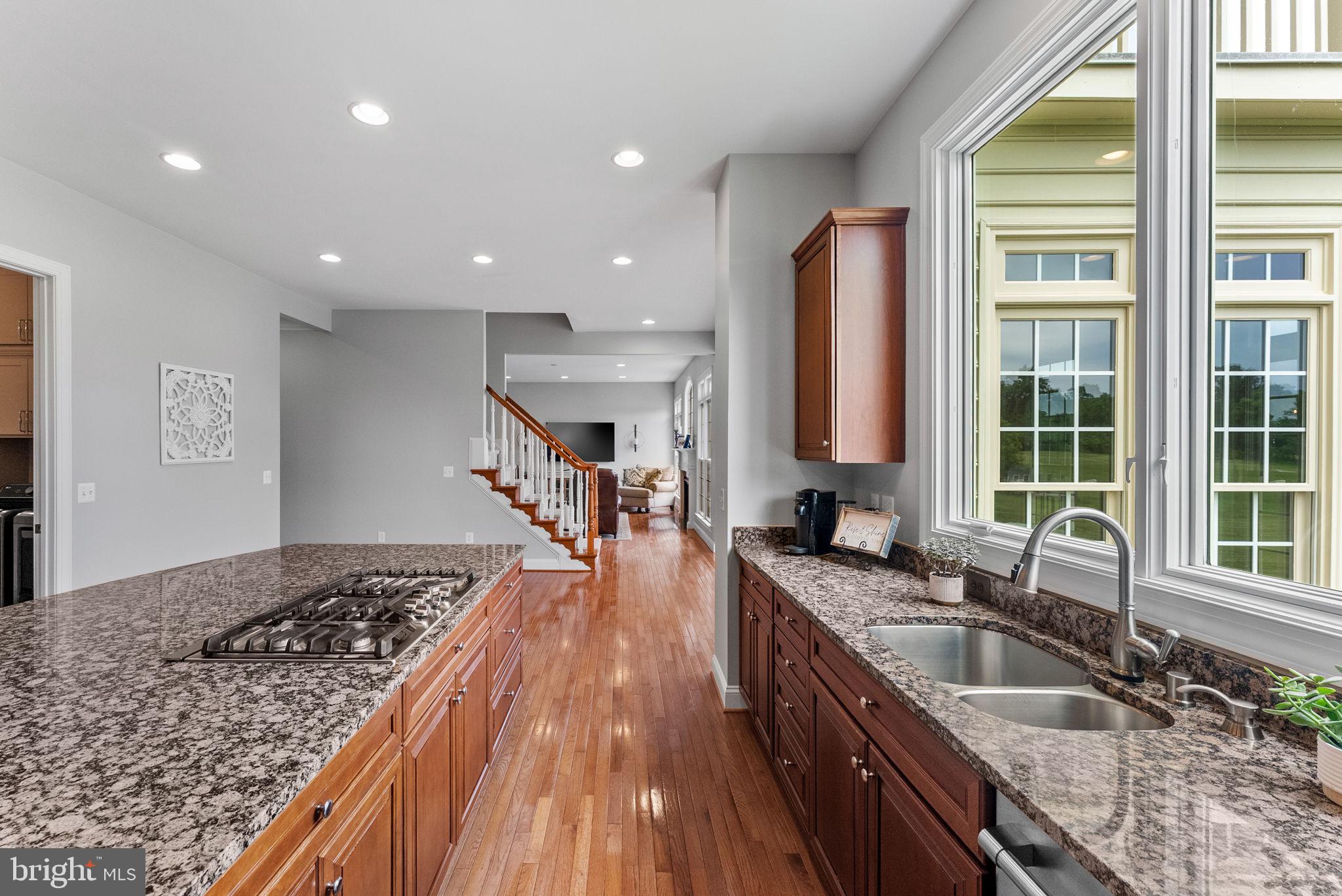 HIGHLANDS - Residential