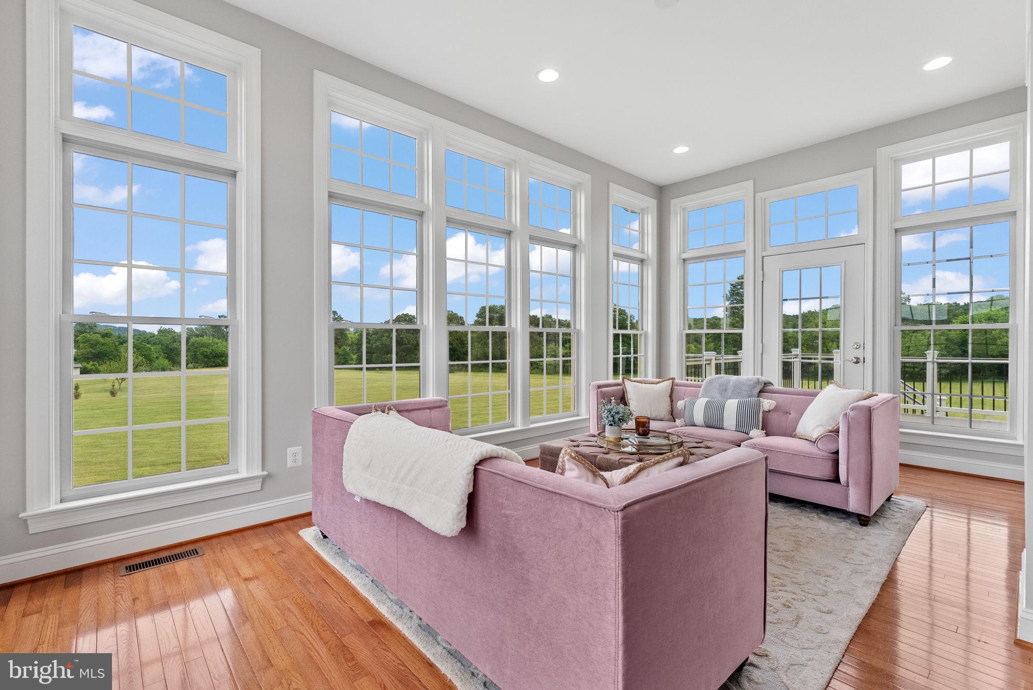 HIGHLANDS - Residential