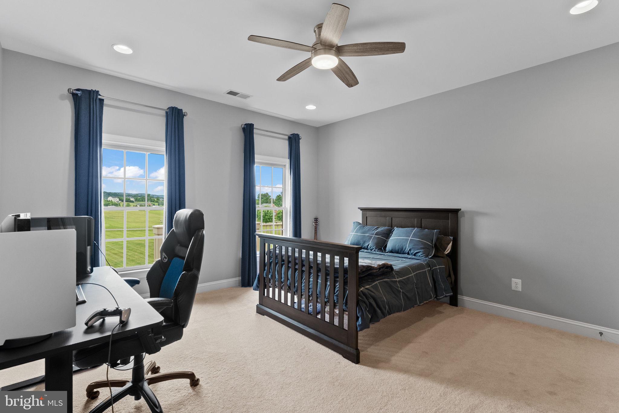 HIGHLANDS - Residential