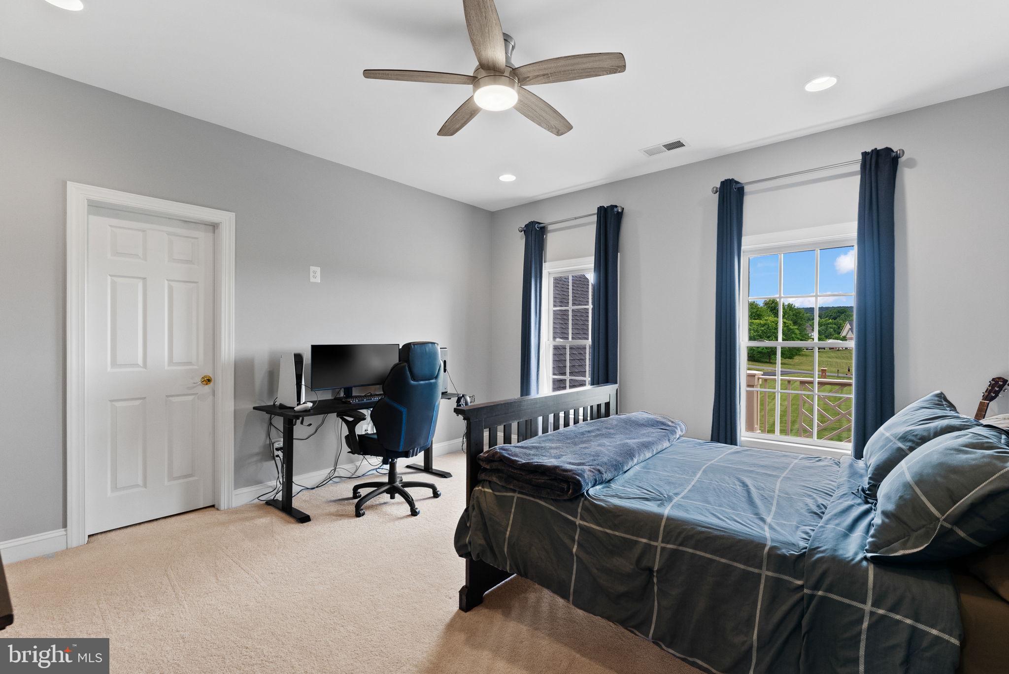 HIGHLANDS - Residential
