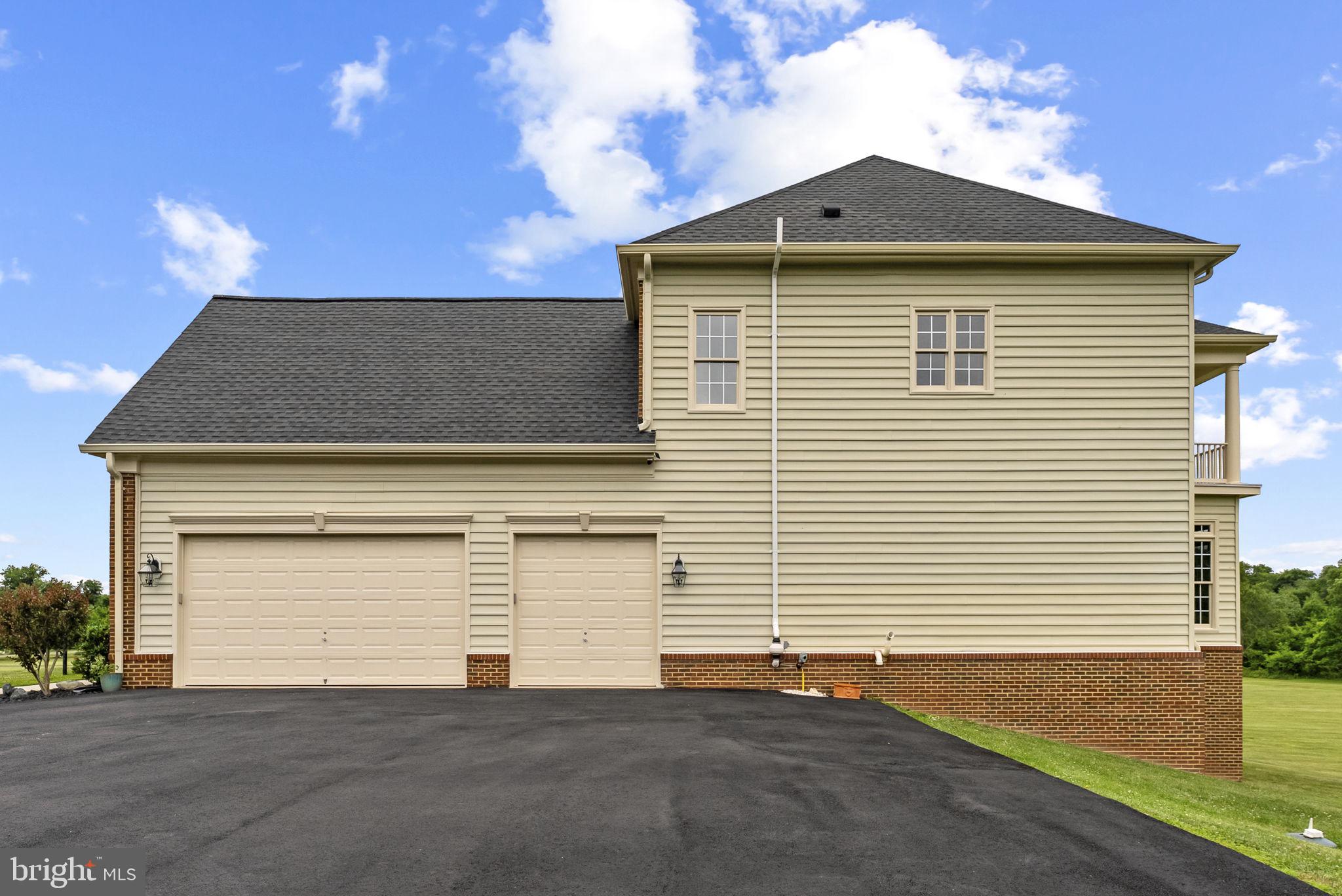 HIGHLANDS - Residential