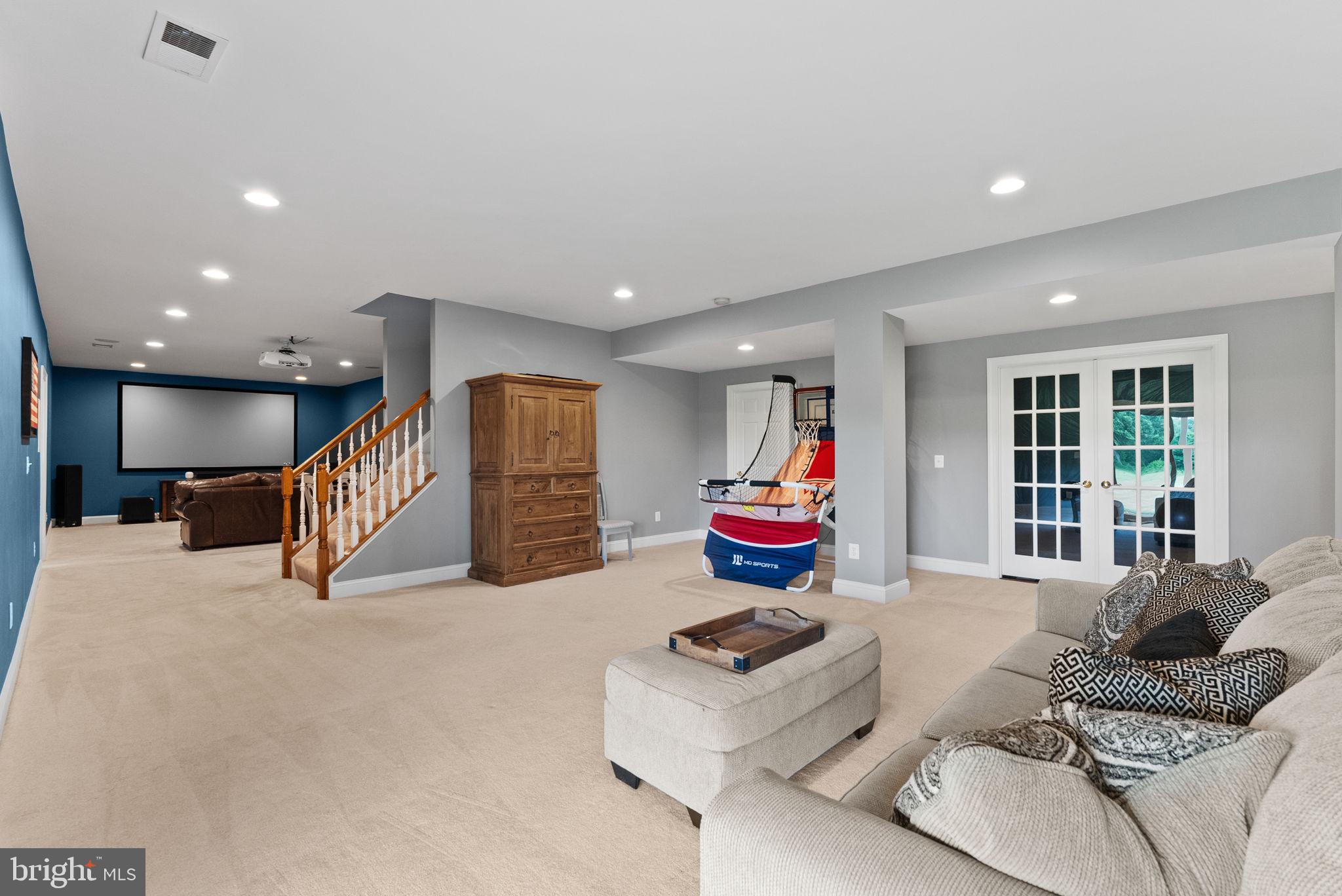 HIGHLANDS - Residential