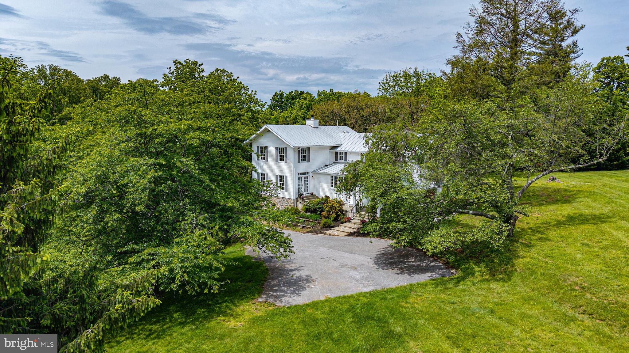 PAEONIAN SPRINGS - Residential