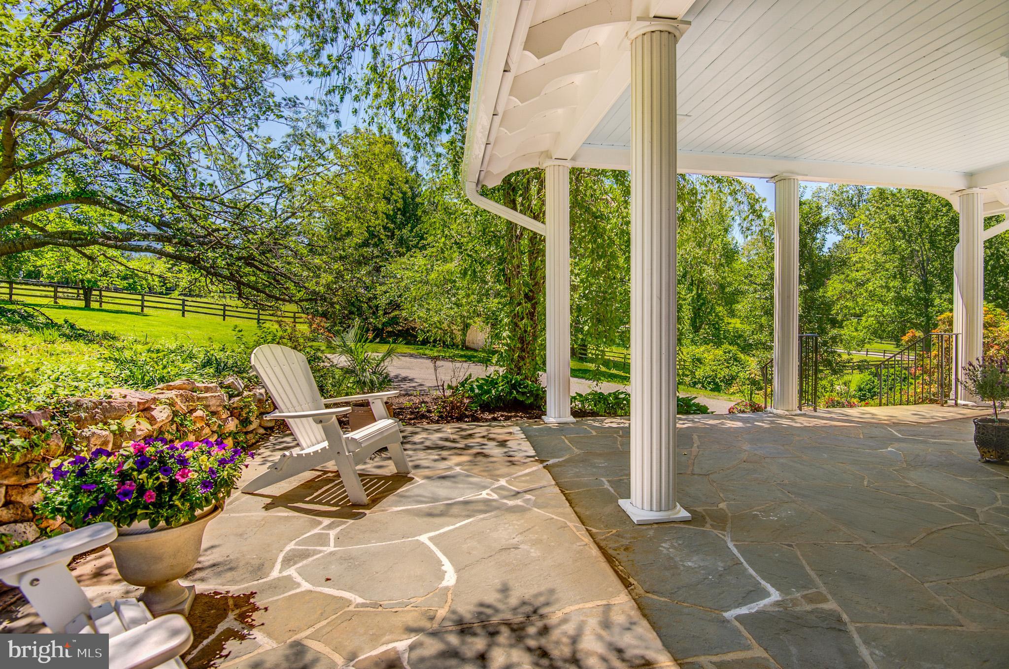 PAEONIAN SPRINGS - Residential