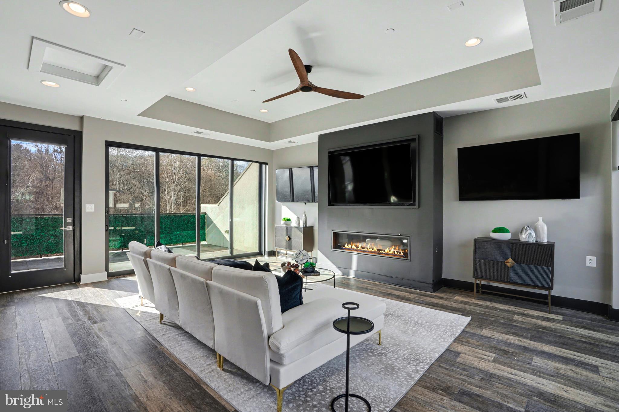 QUARRY SPRINGS - Residential