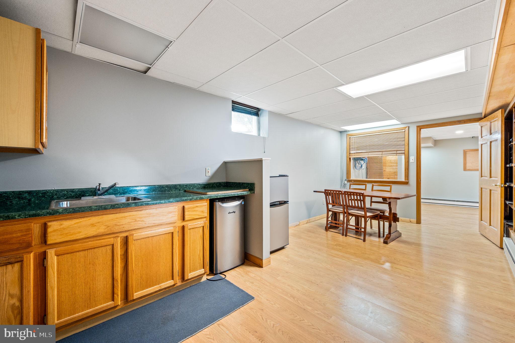 EXTON COMMONS - Commercial Sale