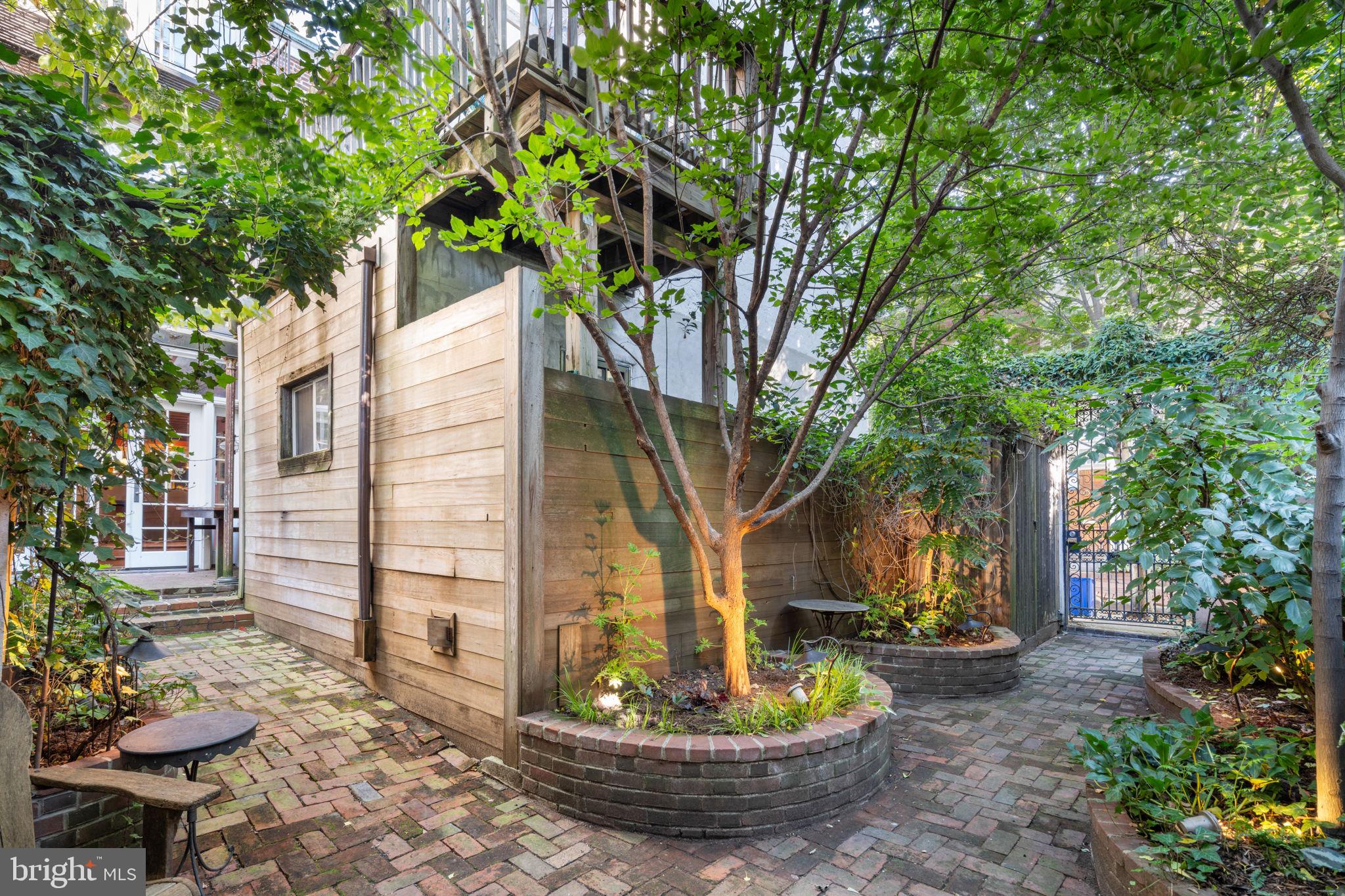 FITLER SQUARE - Residential