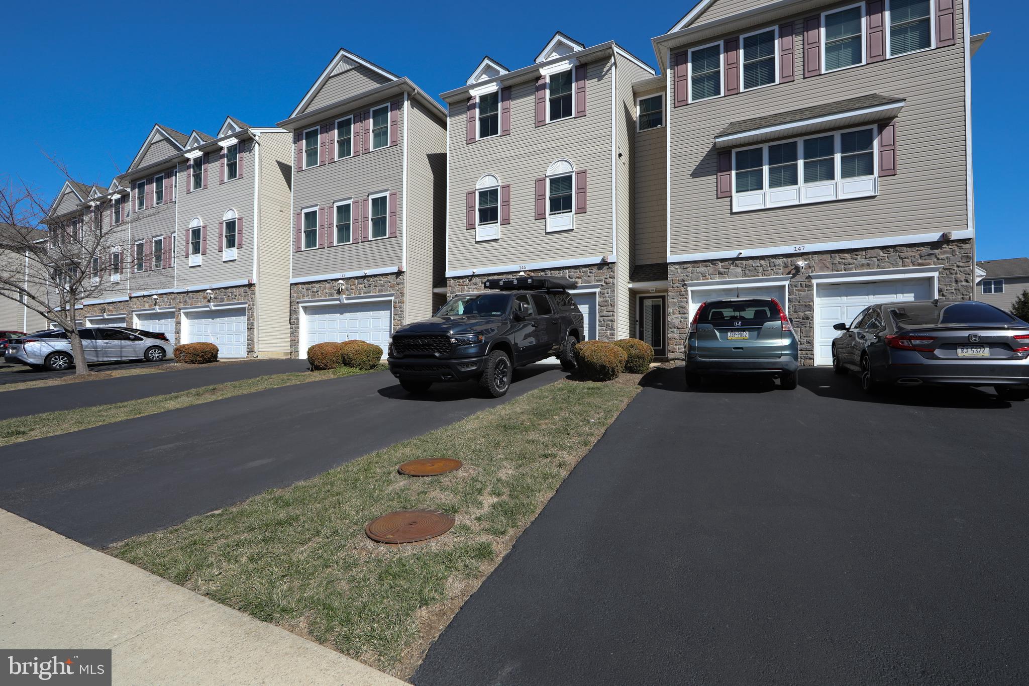 SADDLEBROOK ESTATES - Residential