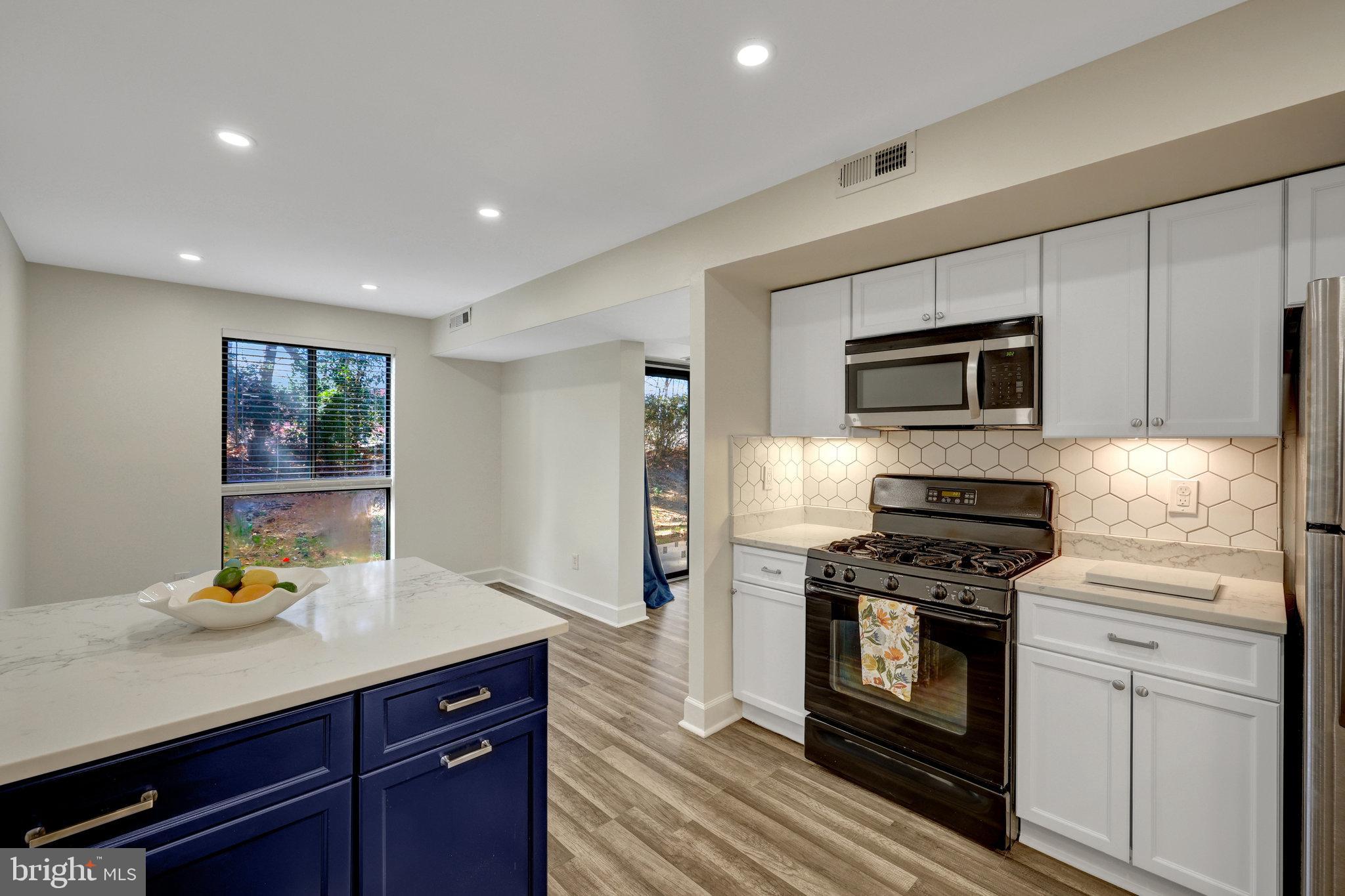 SOUTHGATE - Residential