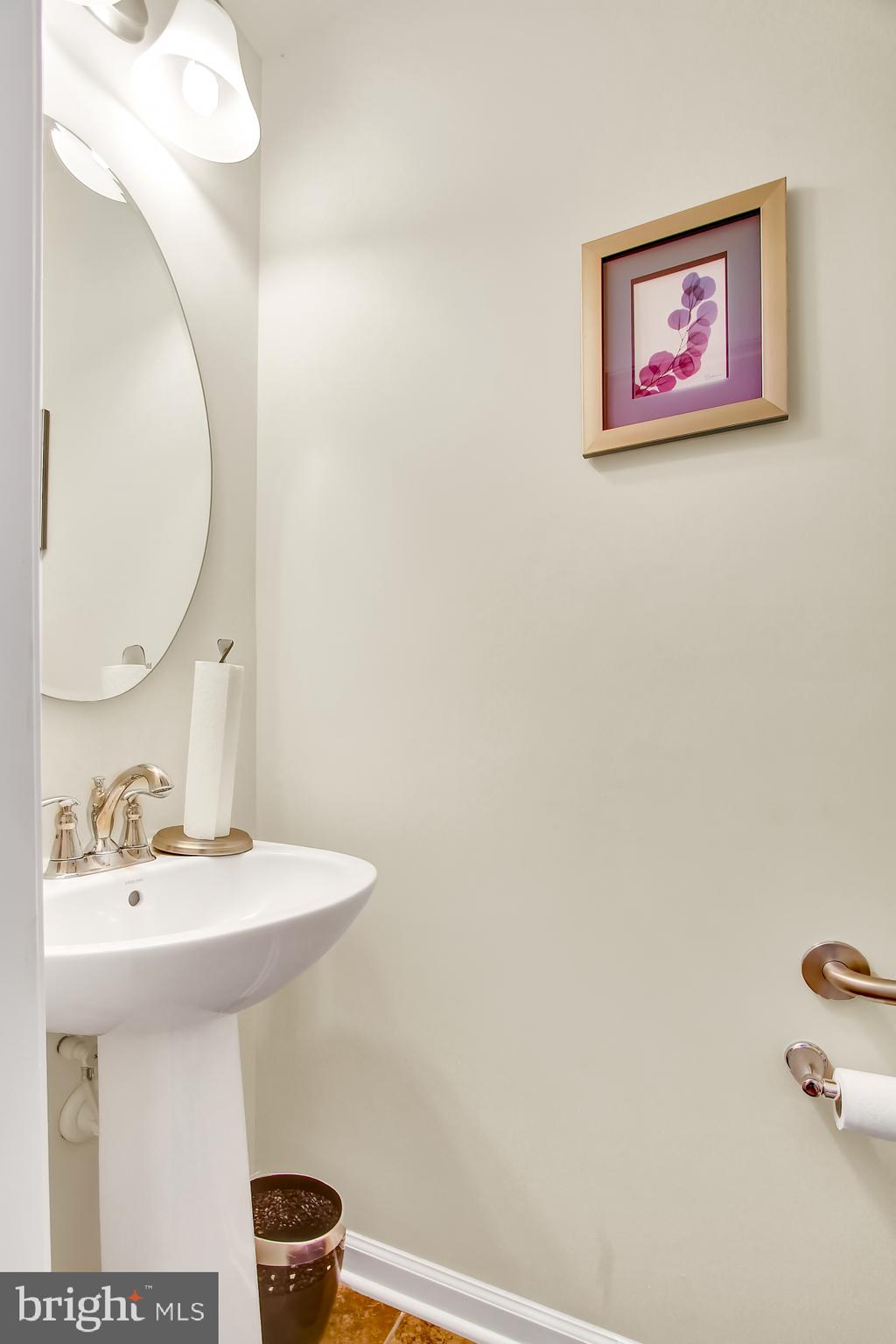 REGENTS GLEN TOWNHOME - Residential