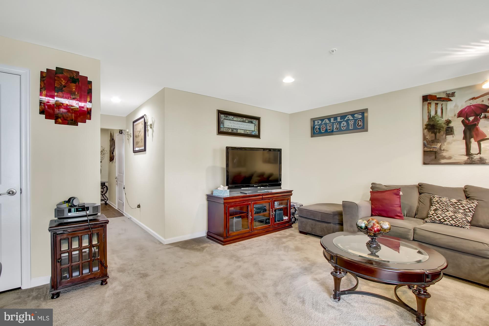 REGENTS GLEN TOWNHOME - Residential
