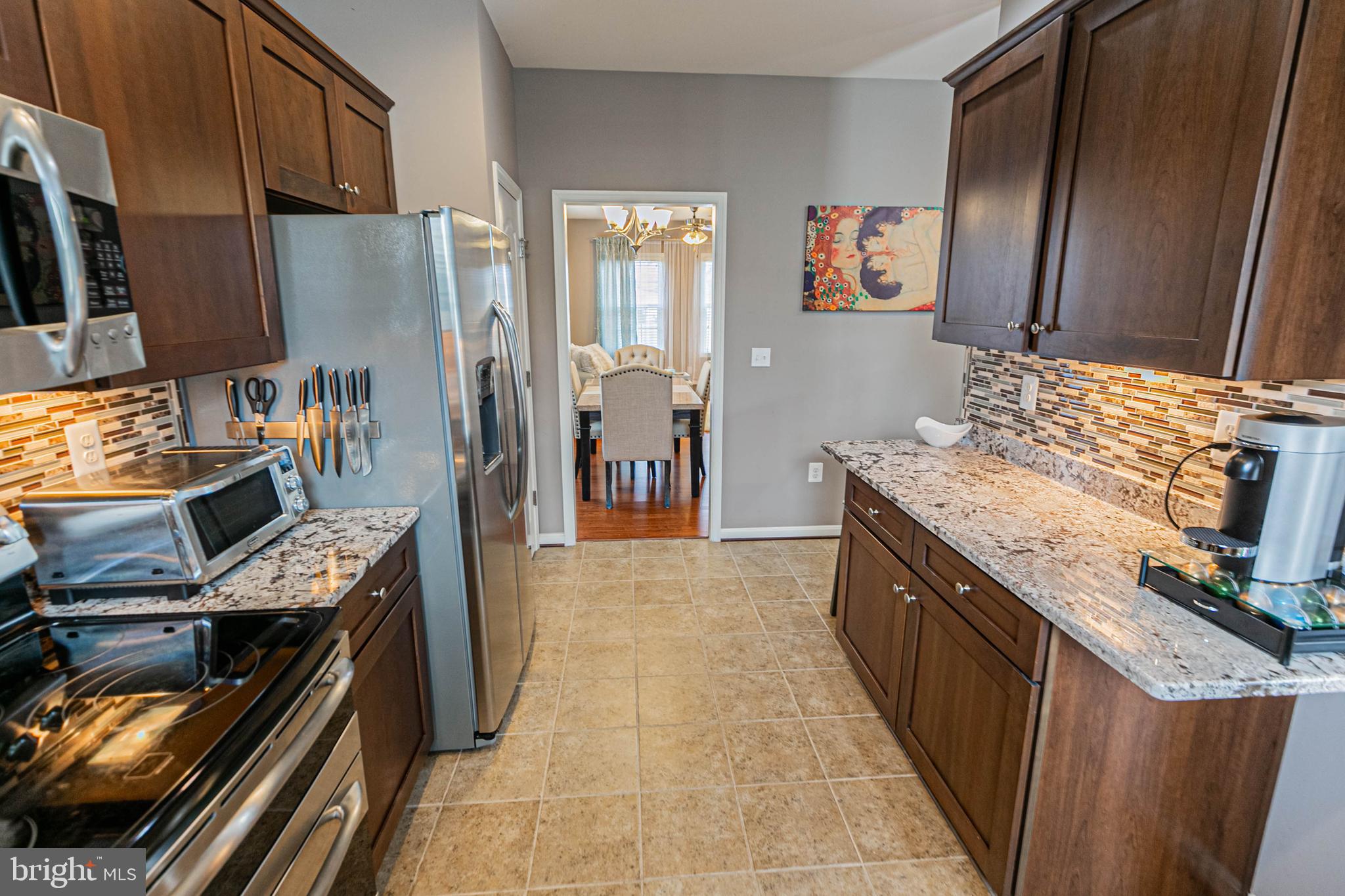 LADYSMITH VILLAGE - Residential