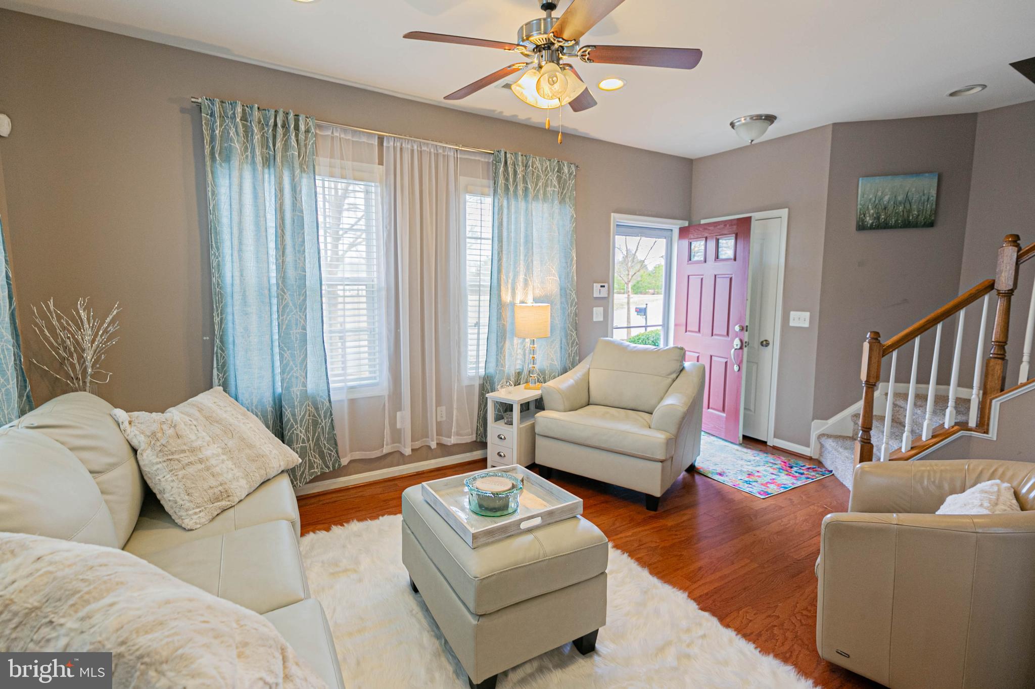 LADYSMITH VILLAGE - Residential