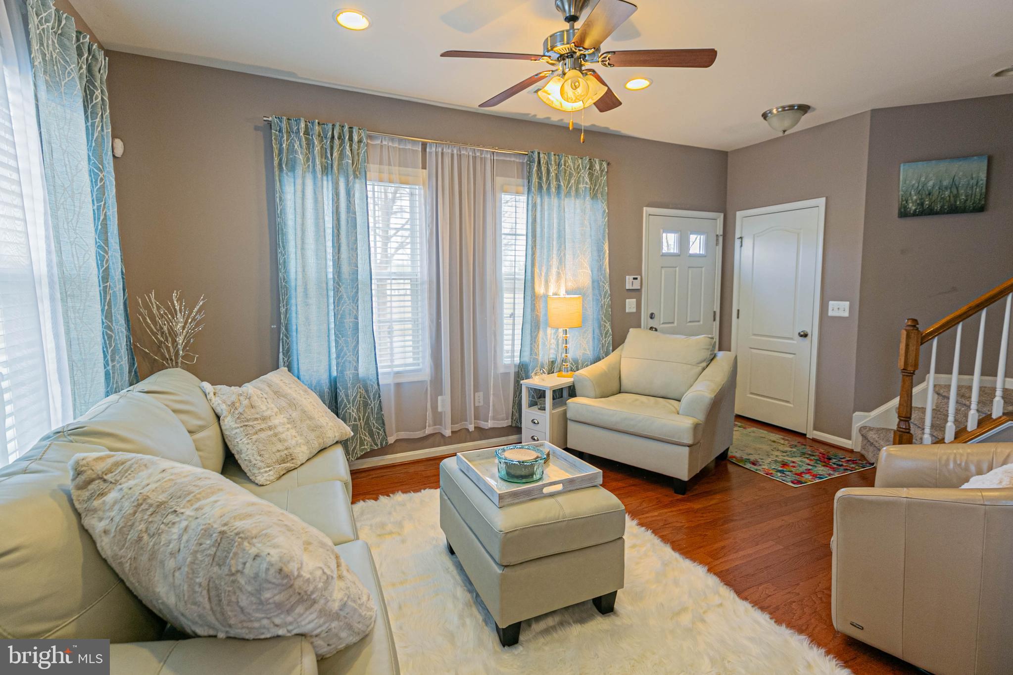 LADYSMITH VILLAGE - Residential