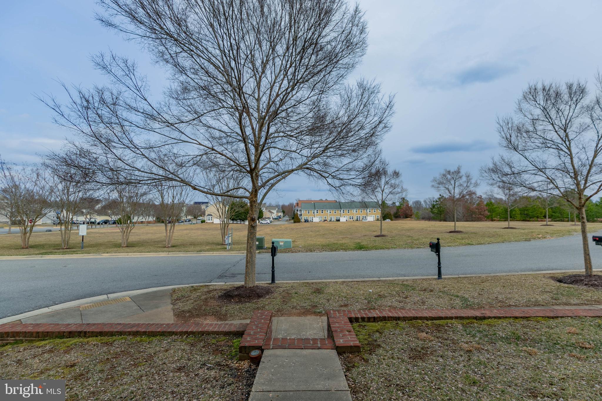 LADYSMITH VILLAGE - Residential