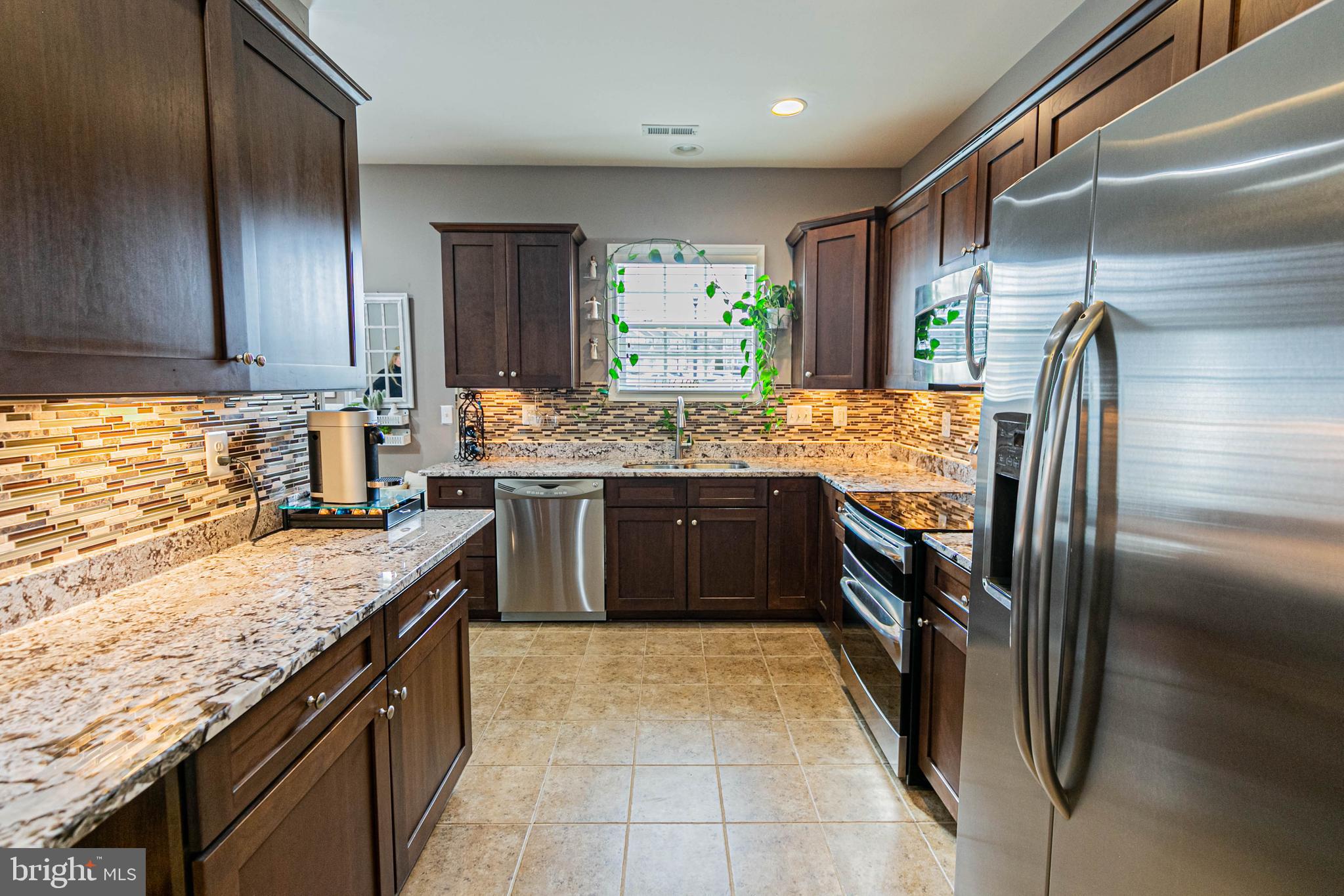 LADYSMITH VILLAGE - Residential
