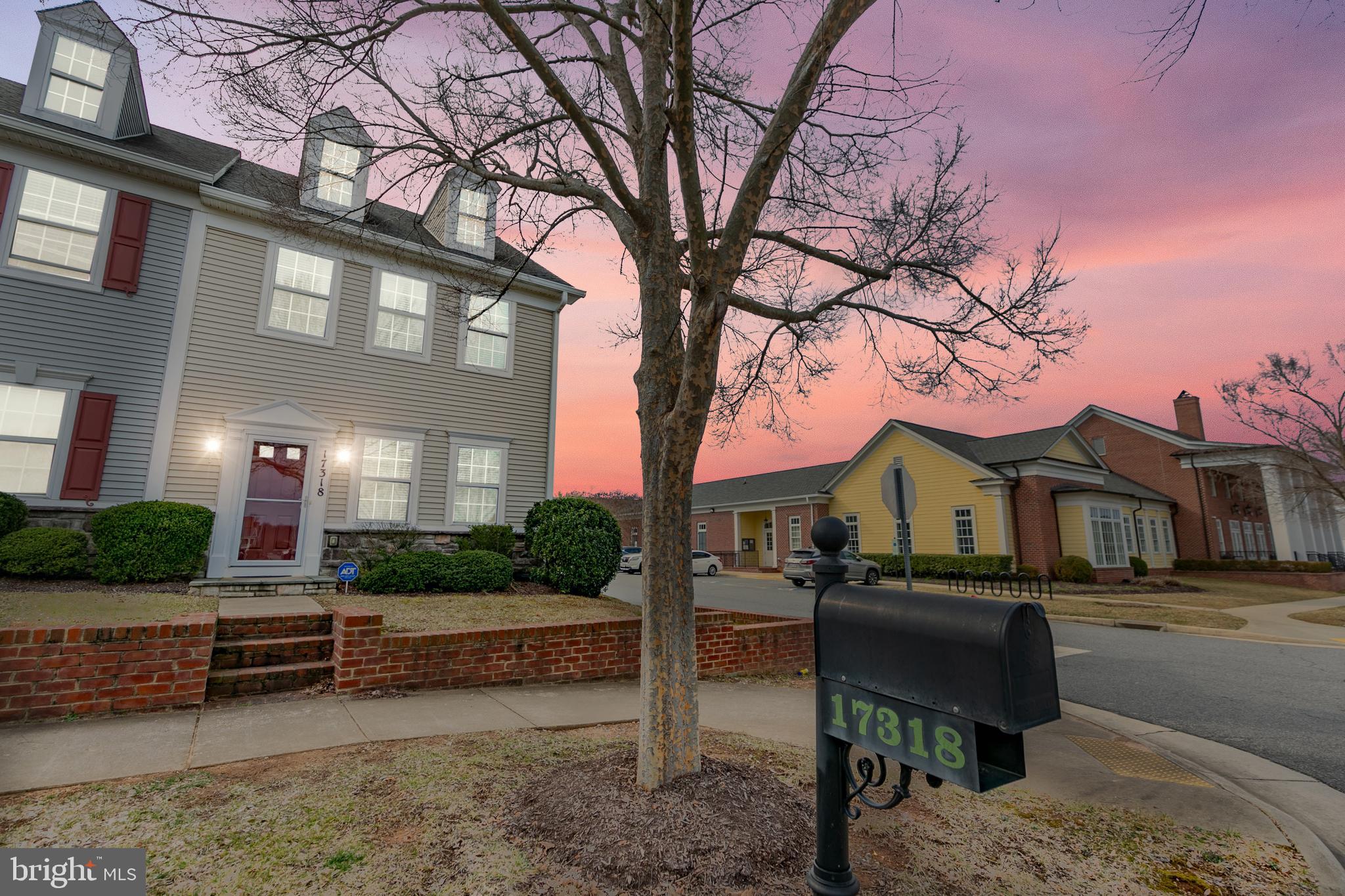 LADYSMITH VILLAGE - Residential