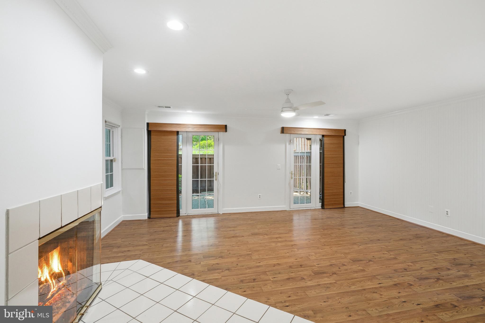 PENDERBROOK - Residential