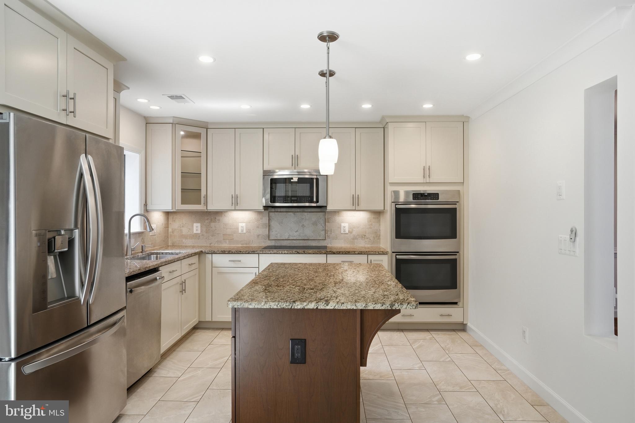 PENDERBROOK - Residential