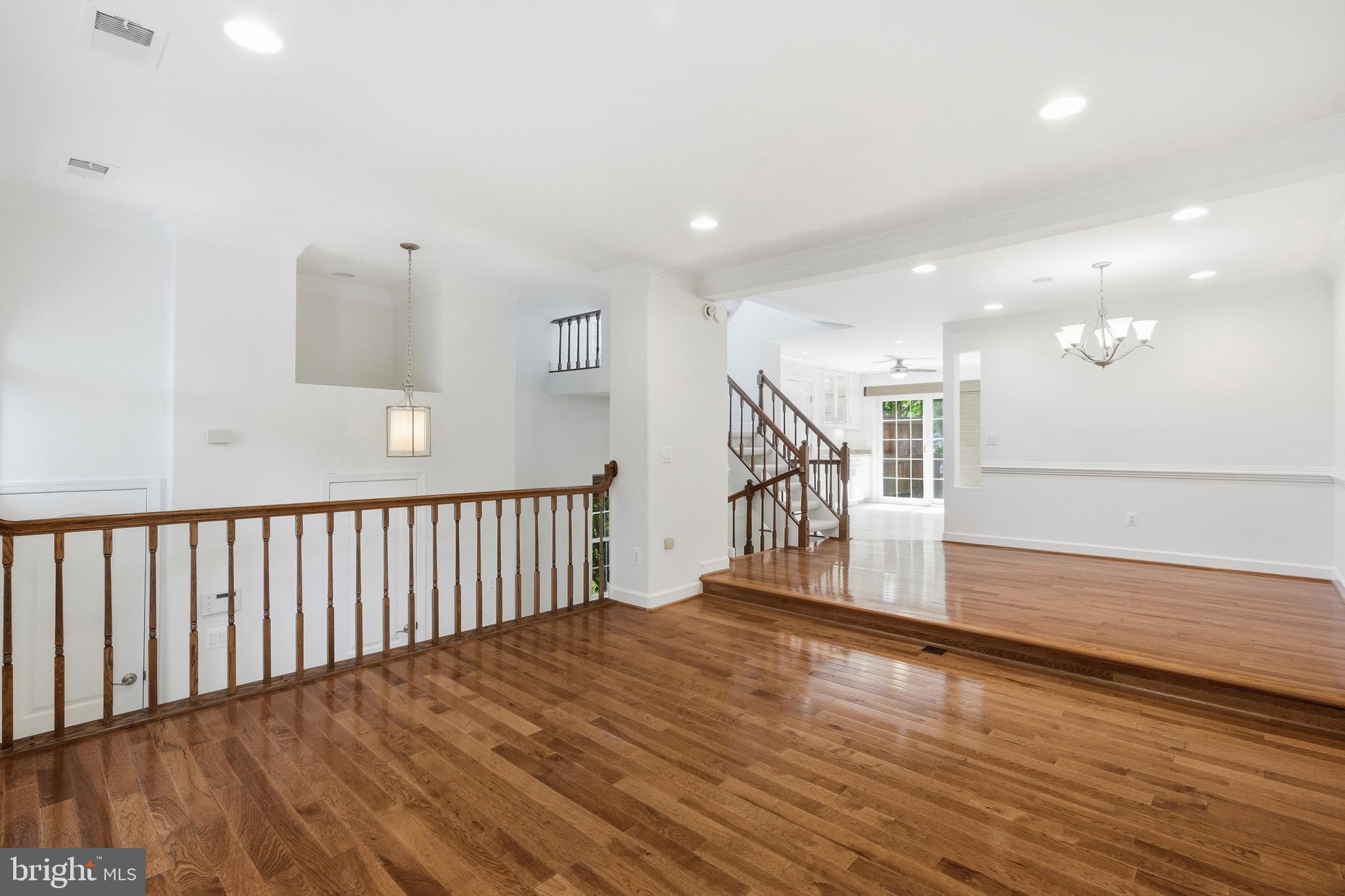 PENDERBROOK - Residential