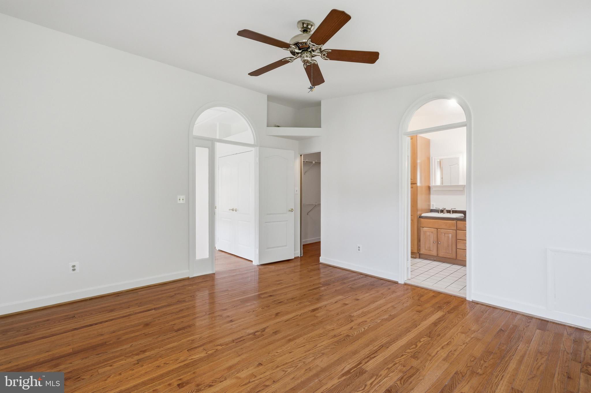 PENDERBROOK - Residential