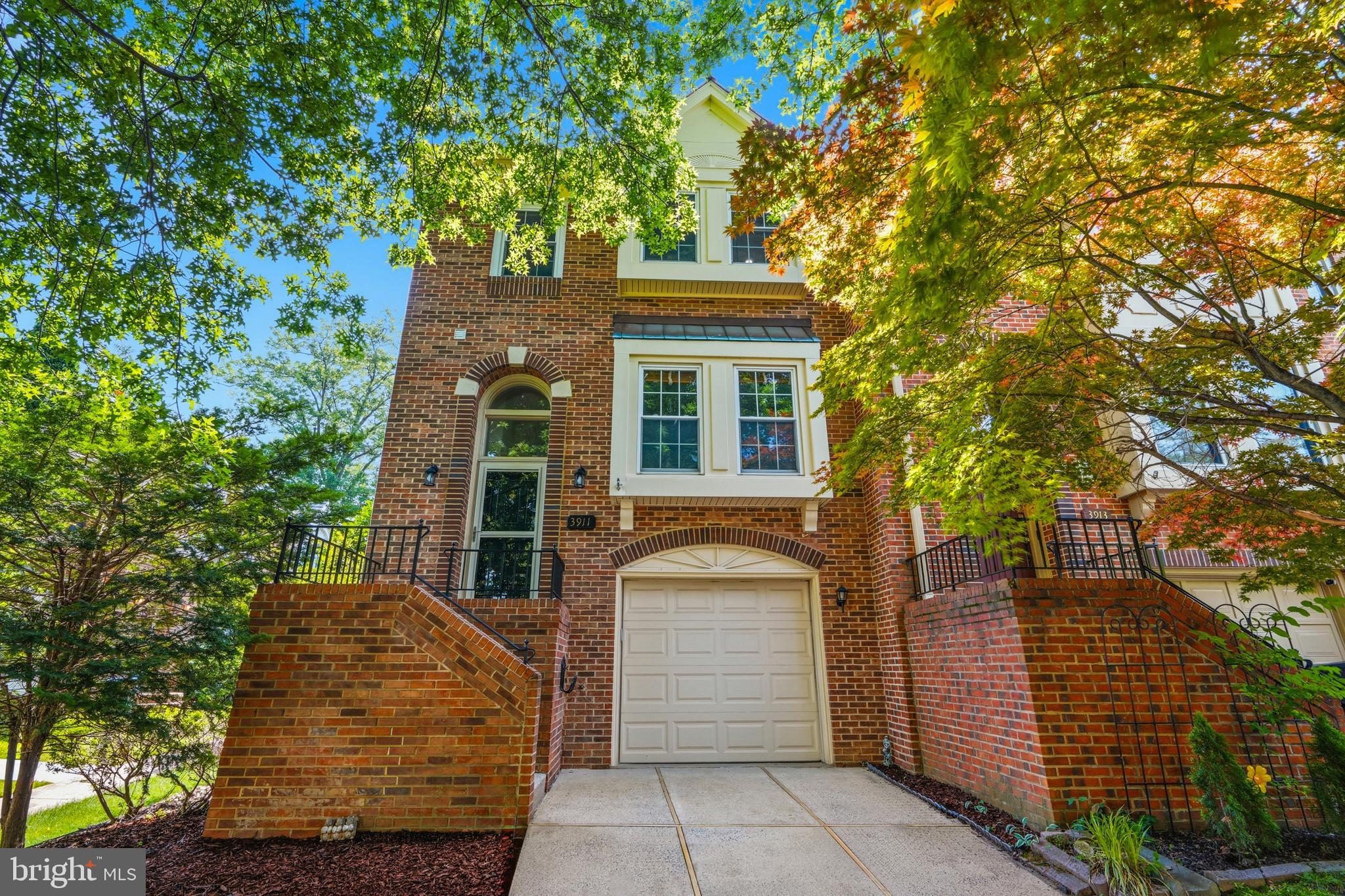 PENDERBROOK - Residential