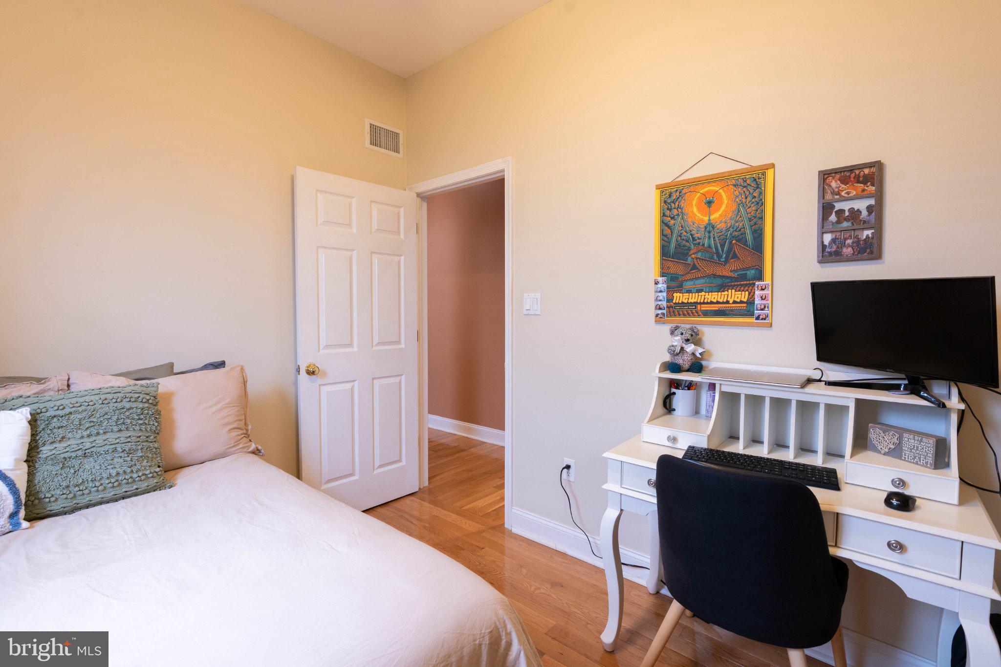 EAST PASSYUNK CROSSING - Residential