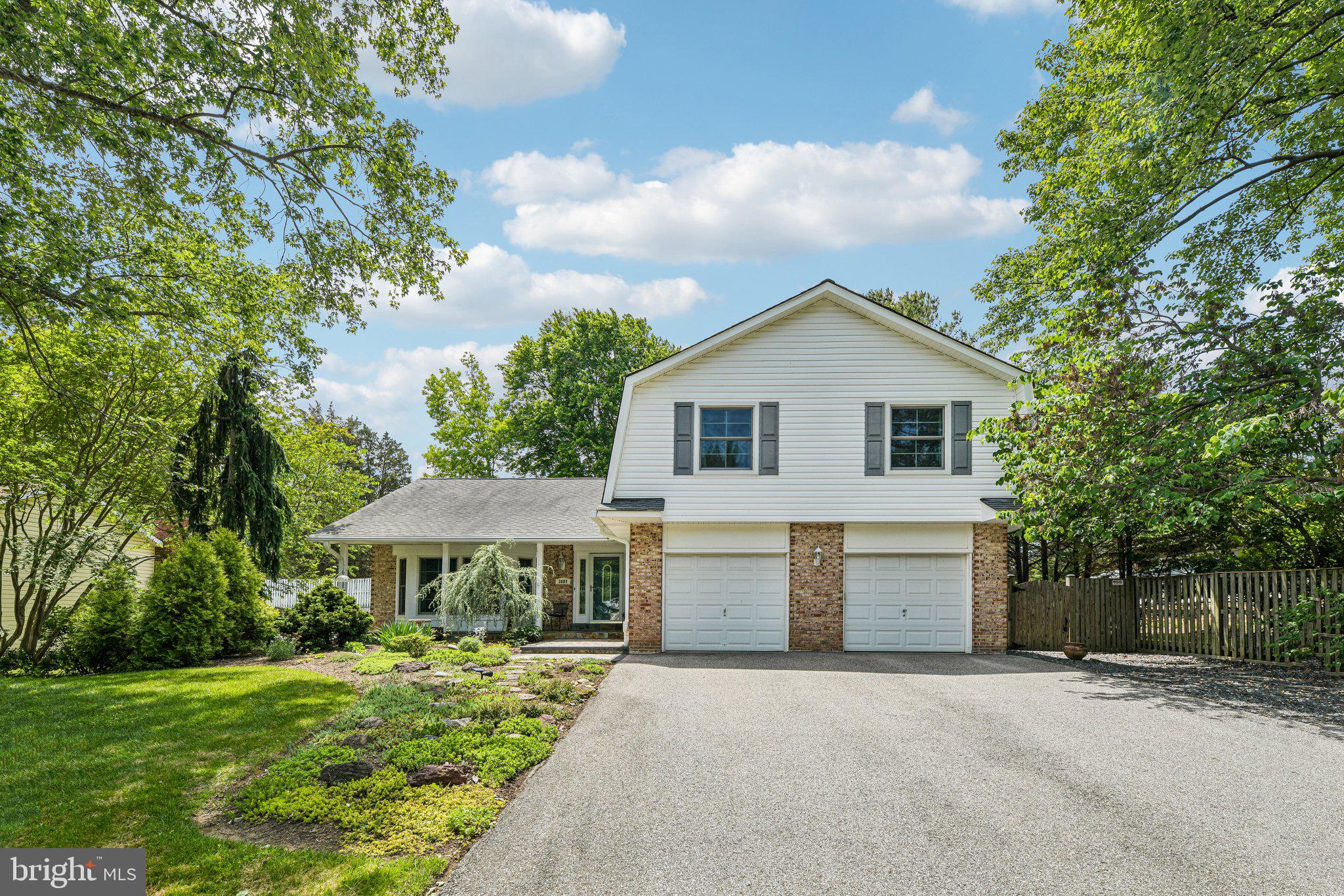 ANNAPOLIS LANDING - Residential