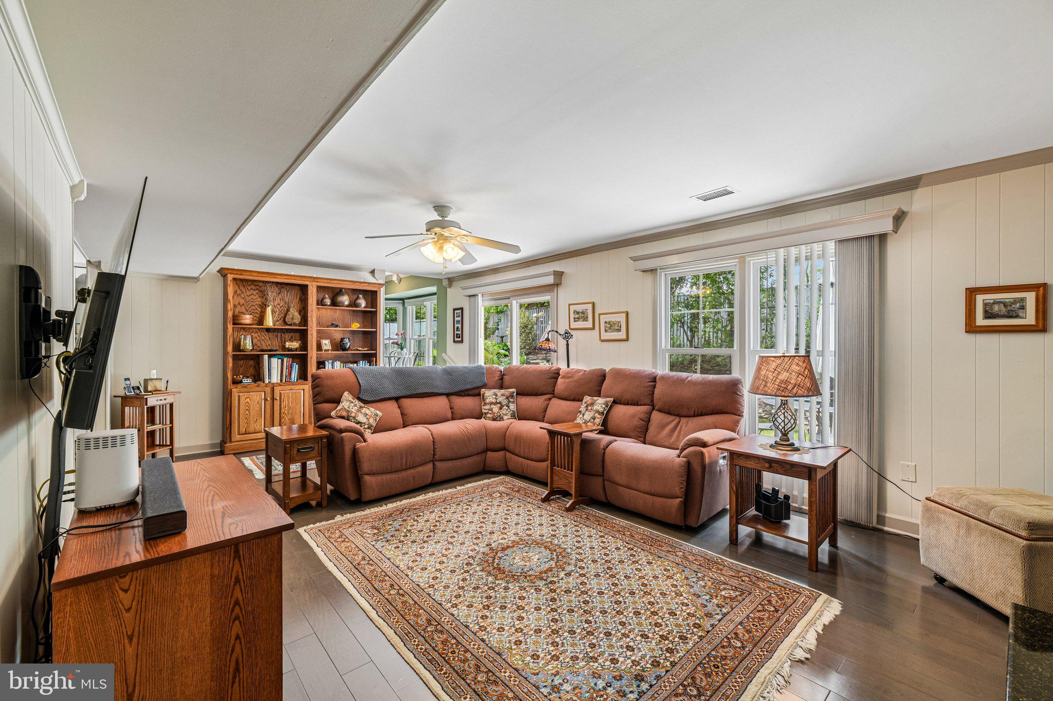 ANNAPOLIS LANDING - Residential