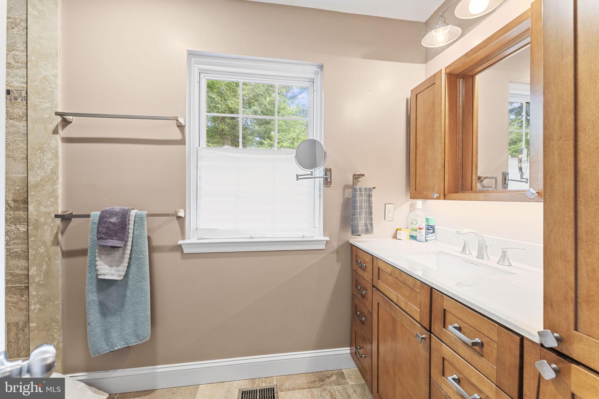 WEATHERSTONE - Residential