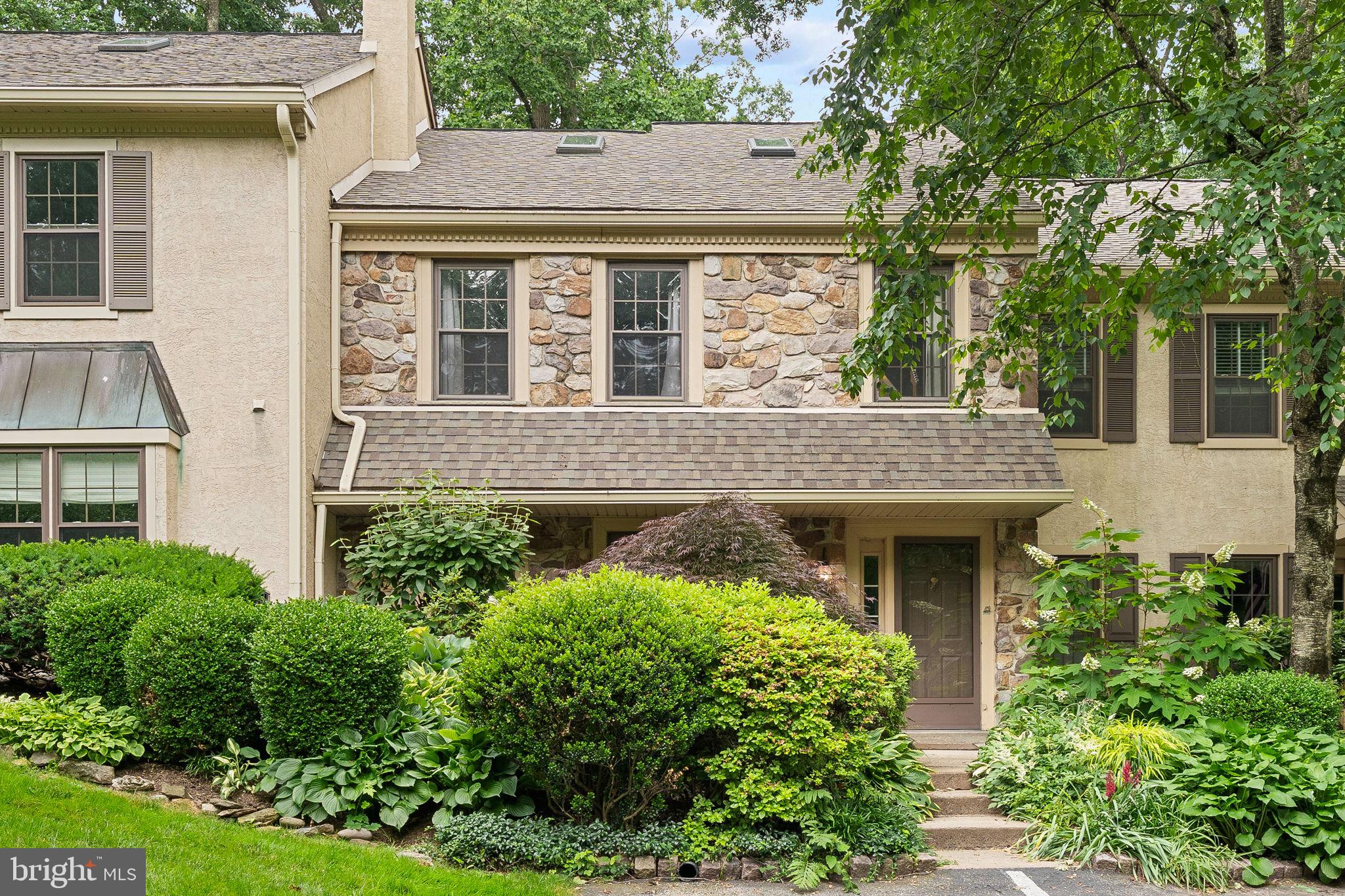 WEATHERSTONE - Residential