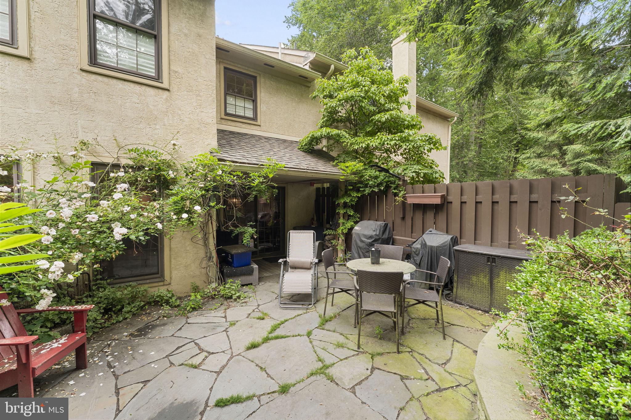 WEATHERSTONE - Residential