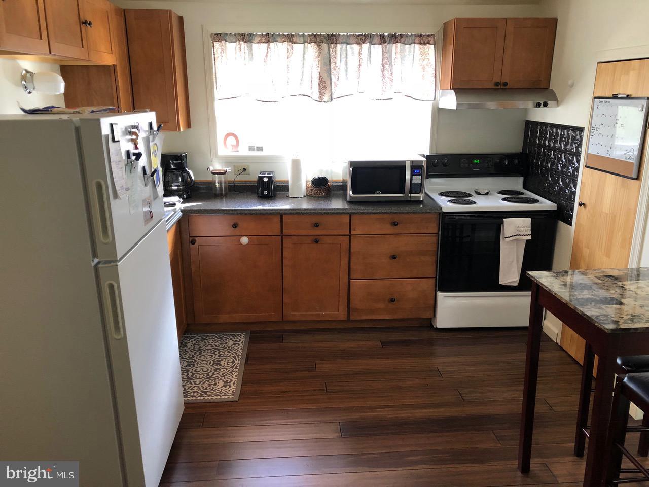 AKRON - Residential Income