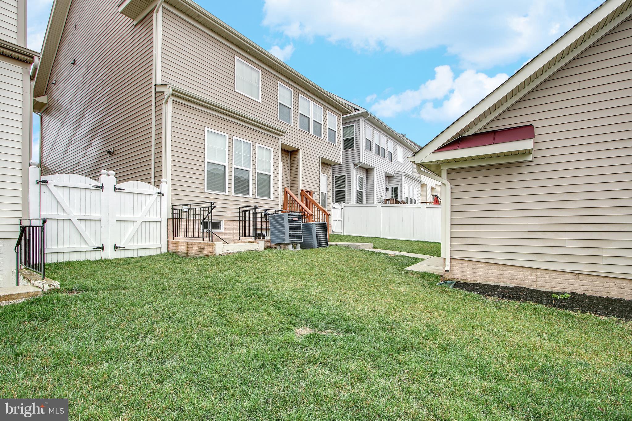 CLARKSBURG TOWN CENTER - Residential