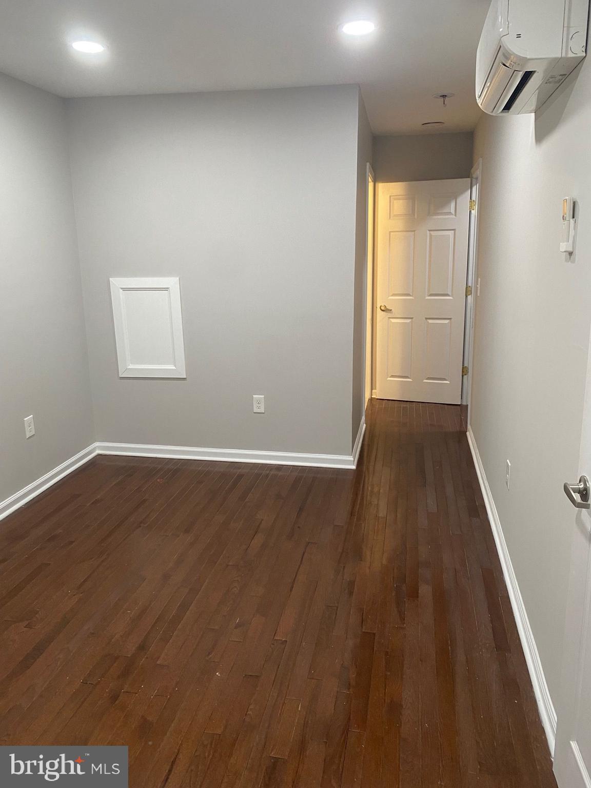 PHILADELPHIA (NORTH) - Residential Lease
