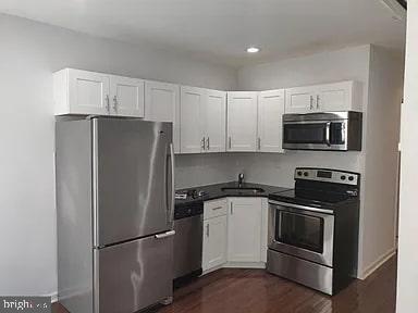 PHILADELPHIA (NORTH) - Residential Lease