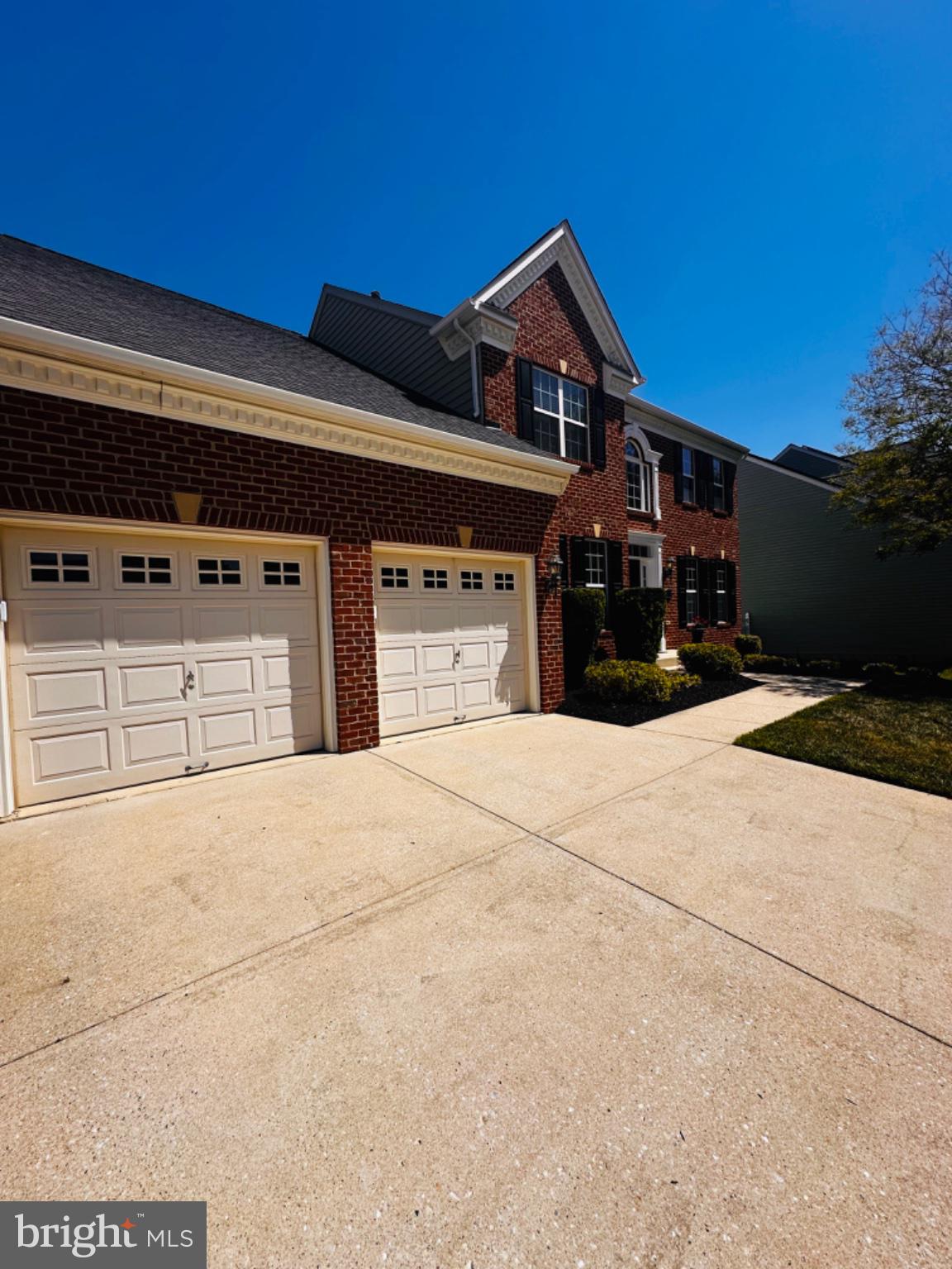 ASHLEIGH - Residential